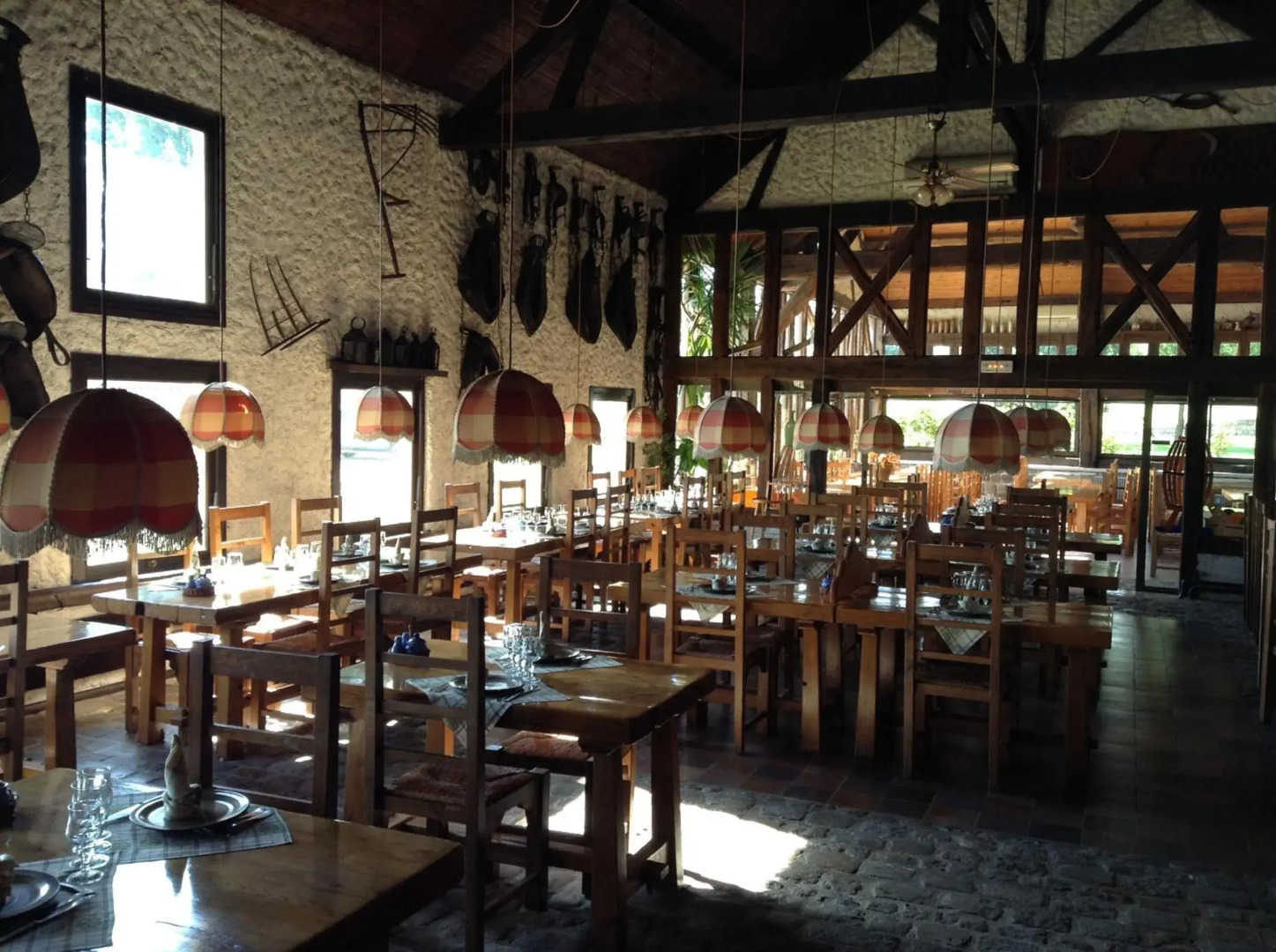 Hôtel Restaurant La Mangeoire – Relais Paris Bâle