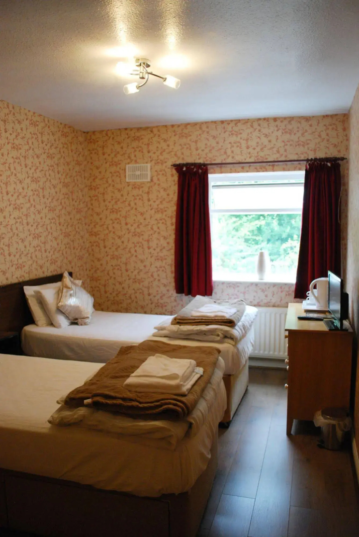 The Fox & Hounds