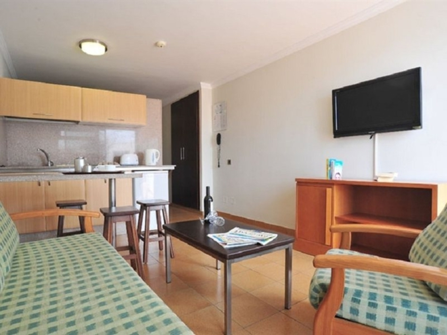 Rocamar Apartments
