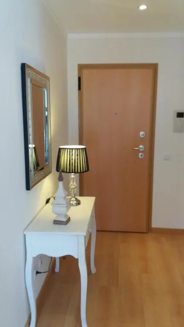 Apartamento Novo com Piscina Olhão