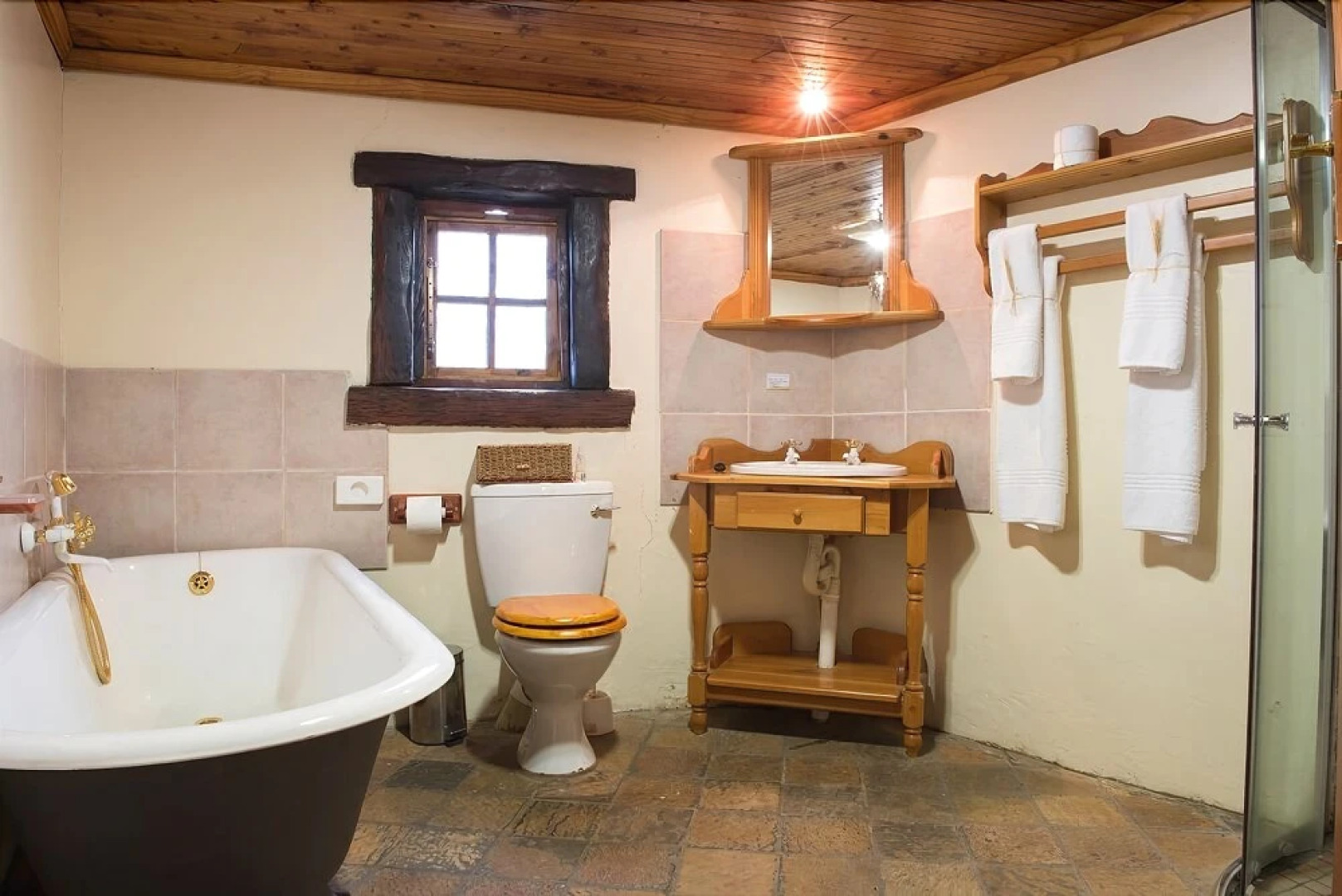 Penwarn Country Lodges