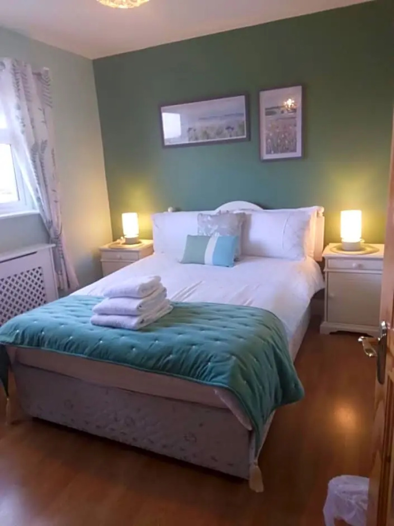 Tess's Guest House R95K6N1 This Property is unsuitable for children under 12 years old