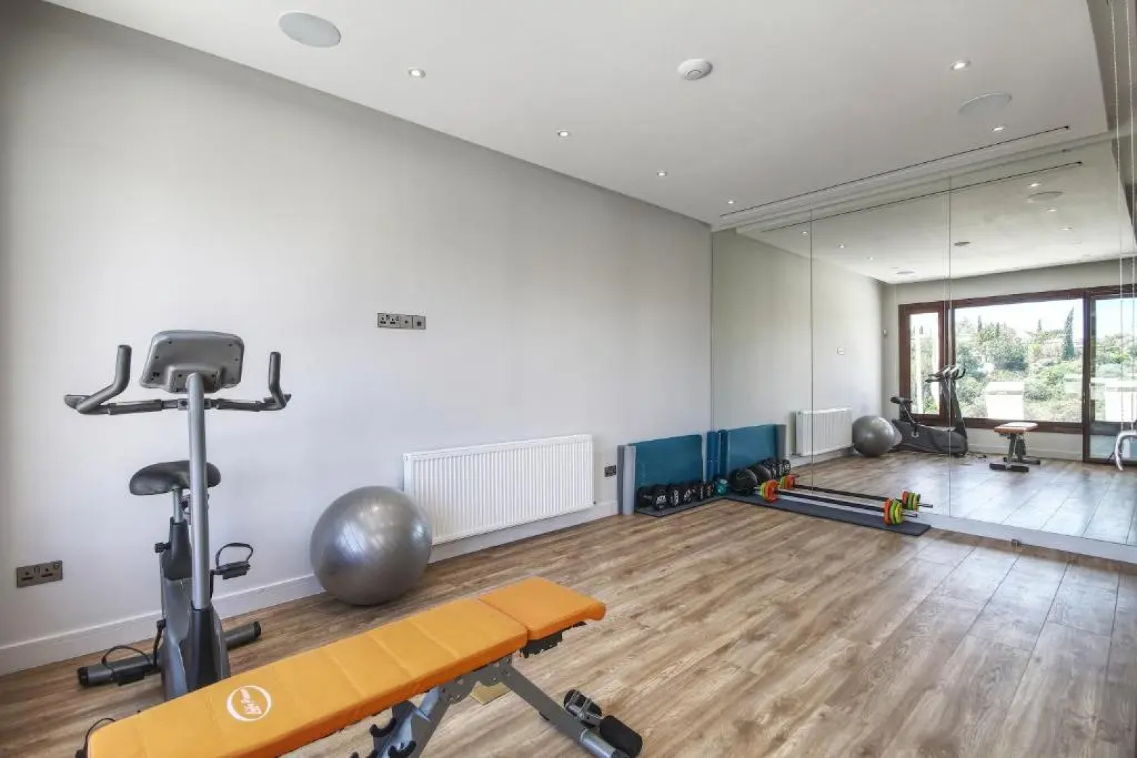 Villa Elea, New Deluxe Golf Villa at Aphrodite Hills - 6 Bedrooms, 7 Bathrooms