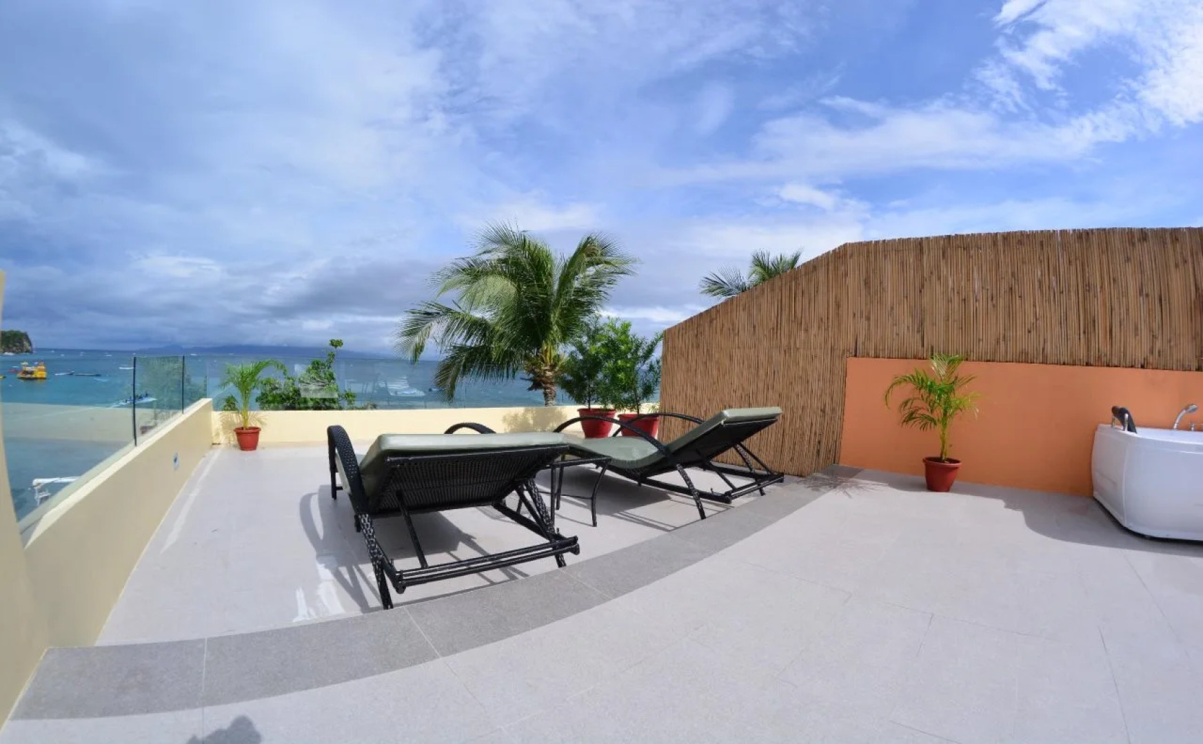 Papa Fred's Beach Resort