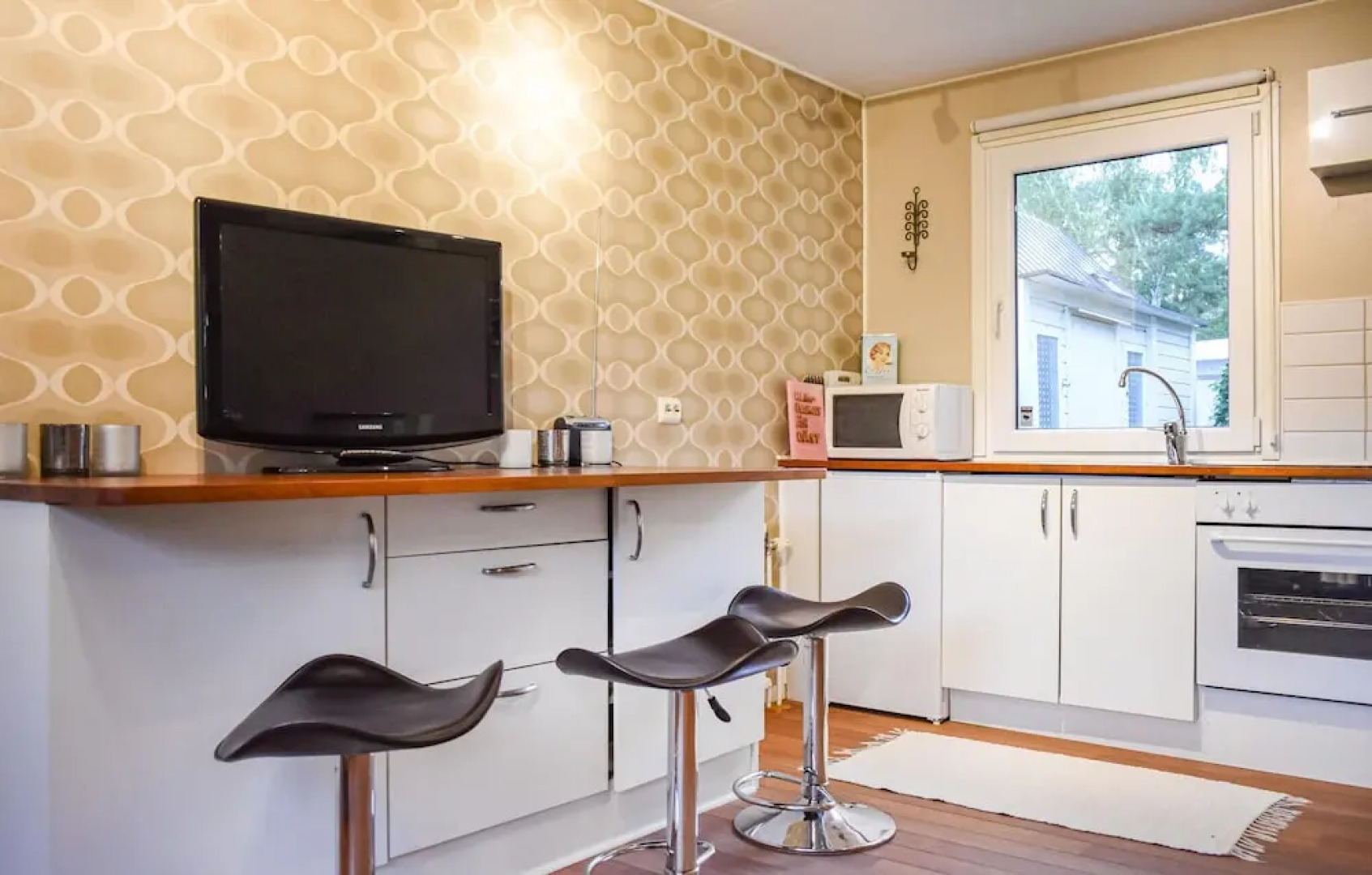 Nice Home in Höllviken With 1 Bedrooms and Wifi