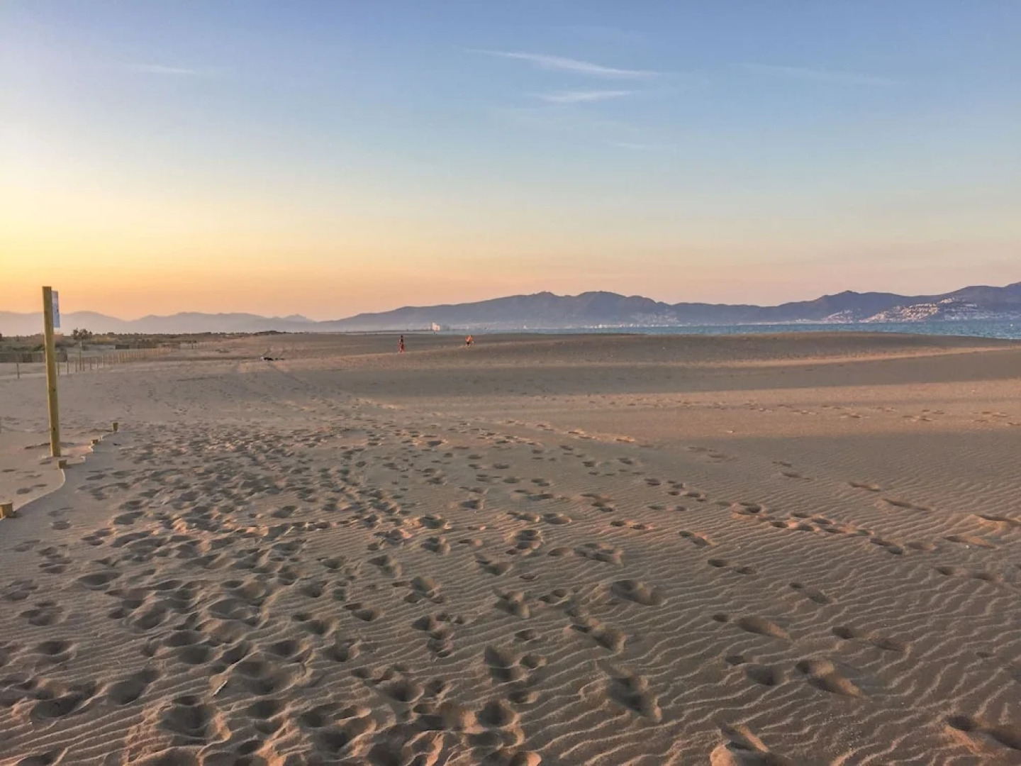 Fantastic Villa for 6 People With Communal Pool in Vilacolum