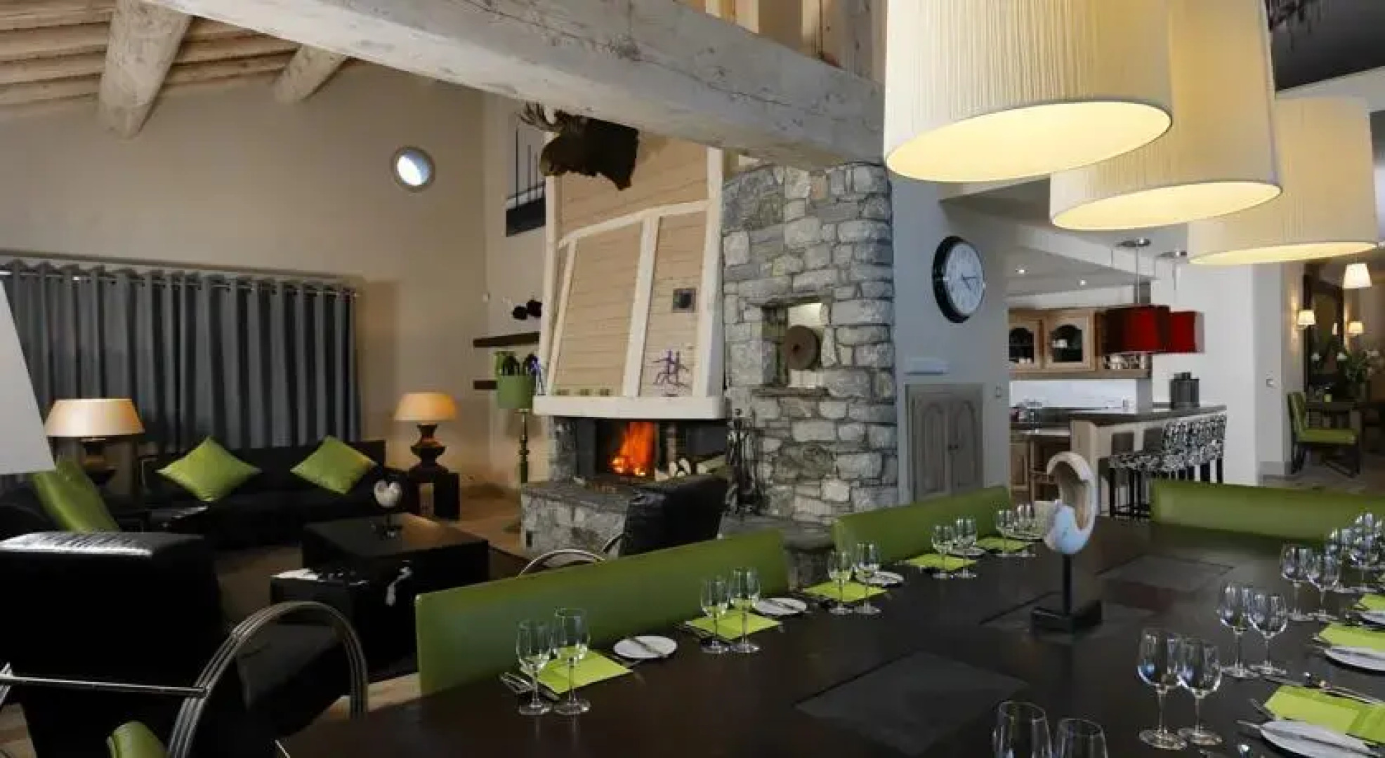 Yellowstone Ski Lodge