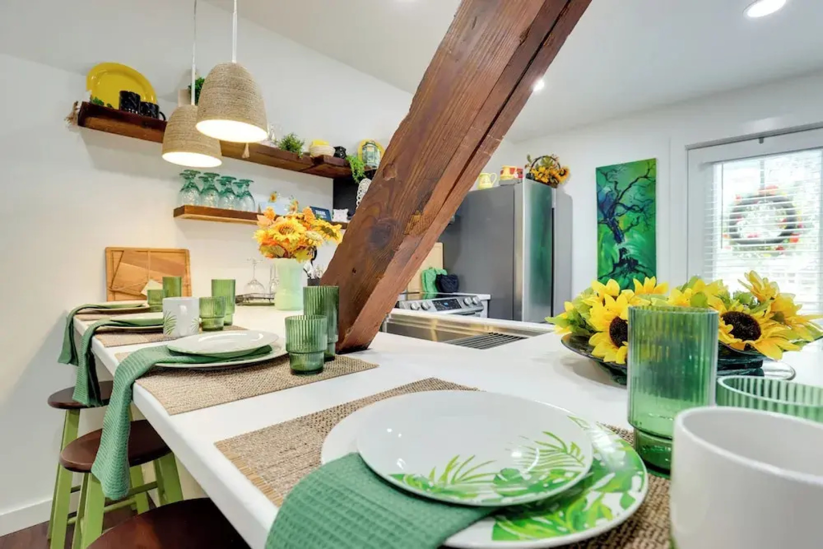 Walk to Eats: Mtn-view Hammondsport Hideaway!