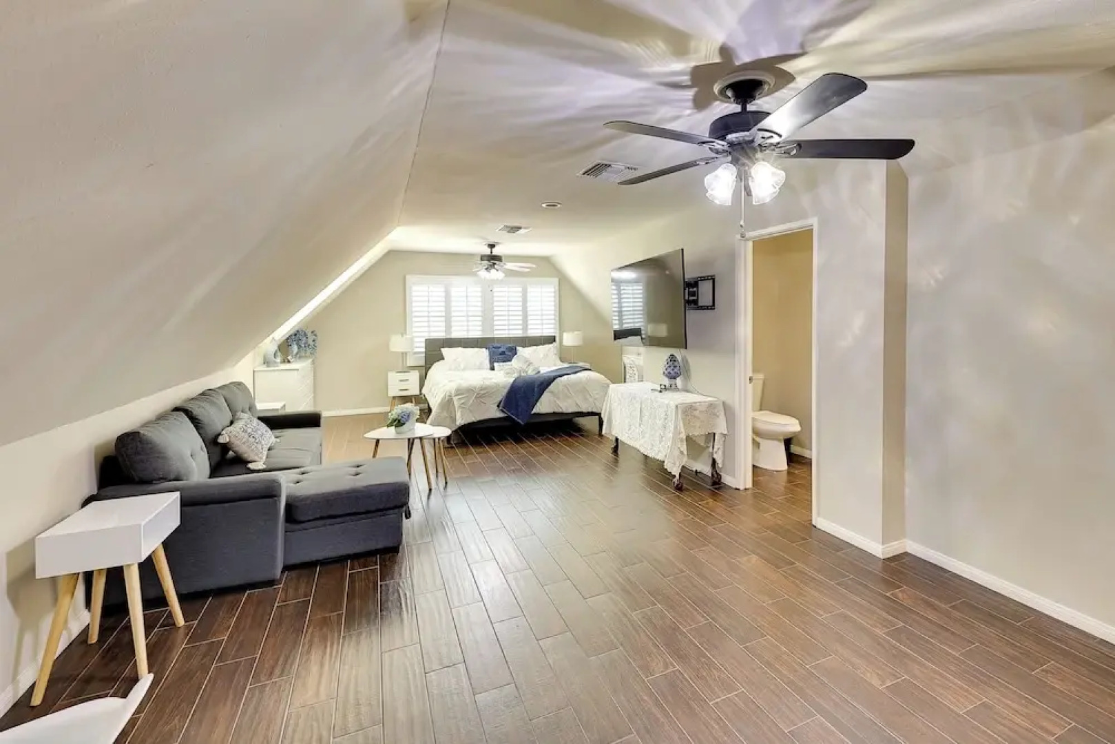 4 Mi to Dtwn: Riverside Gem w/ Pool & Game Room