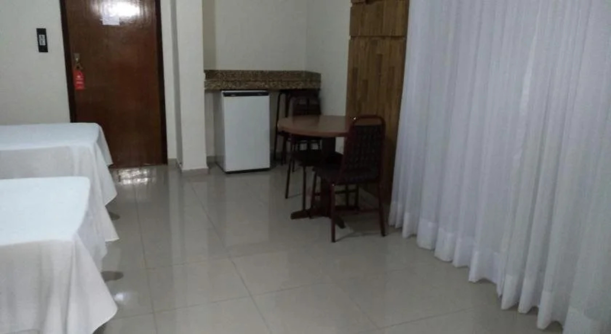 Victoria Plaza Hotel