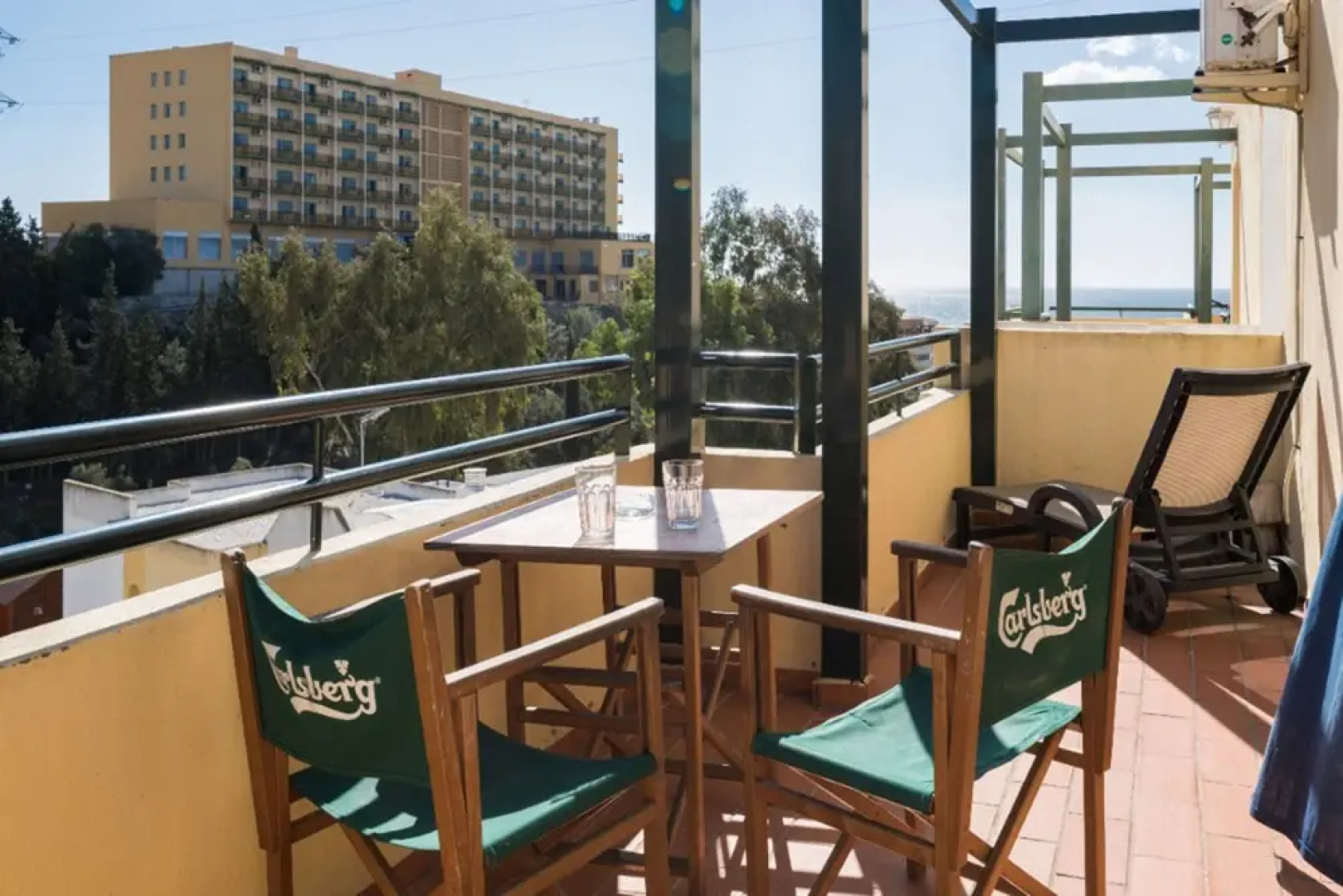 Del Parque Flats Limonero