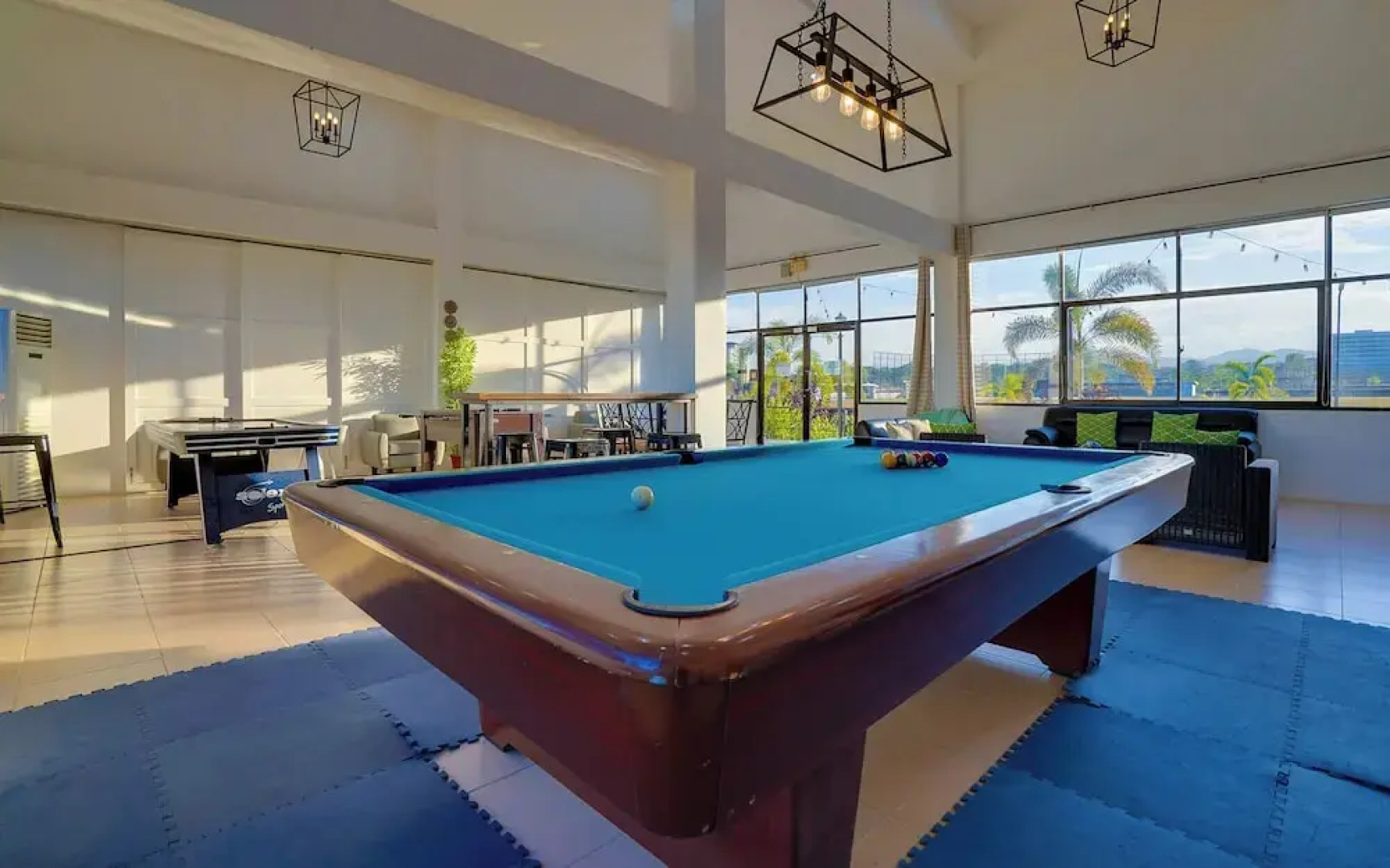 The Mansion Boutique Hotel