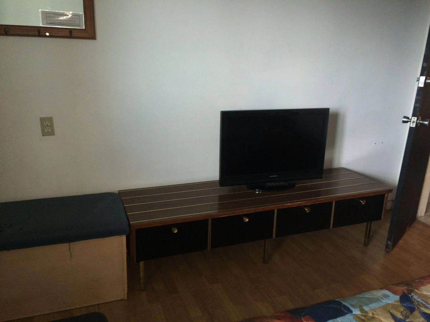 Esterhazy Motor Hotel