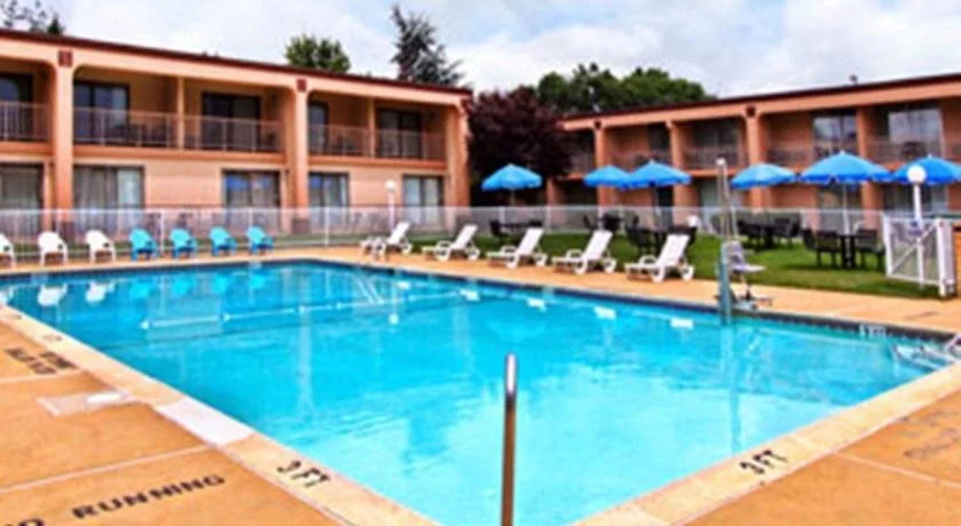 Motel 6 Philadelphia Northeast PA