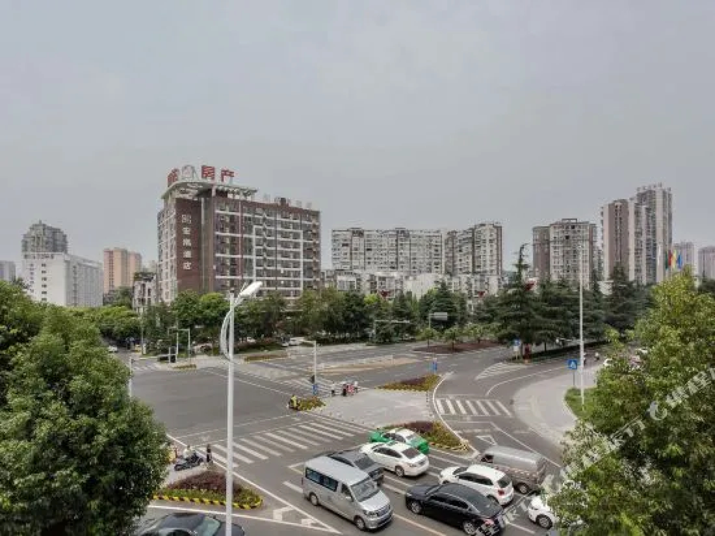 Meishan Mengjuge Hotel