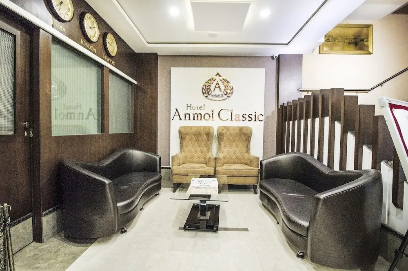 FabHotel Anmol's Classic Napier Town