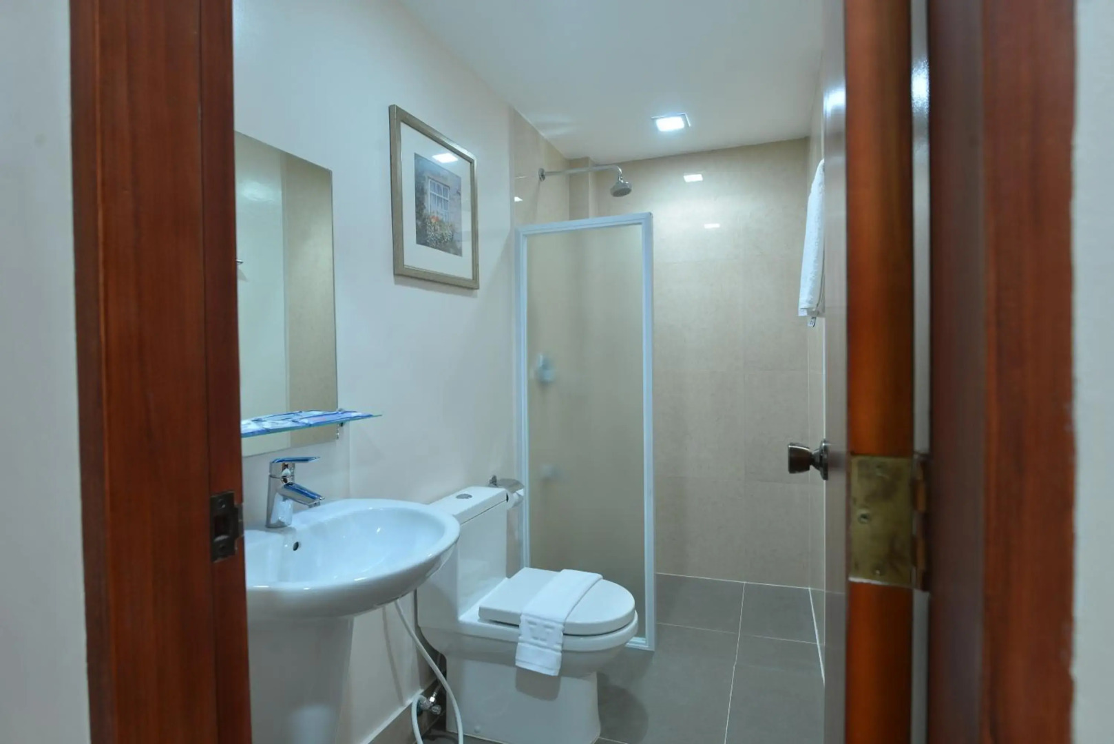 Royal Suites Condotel