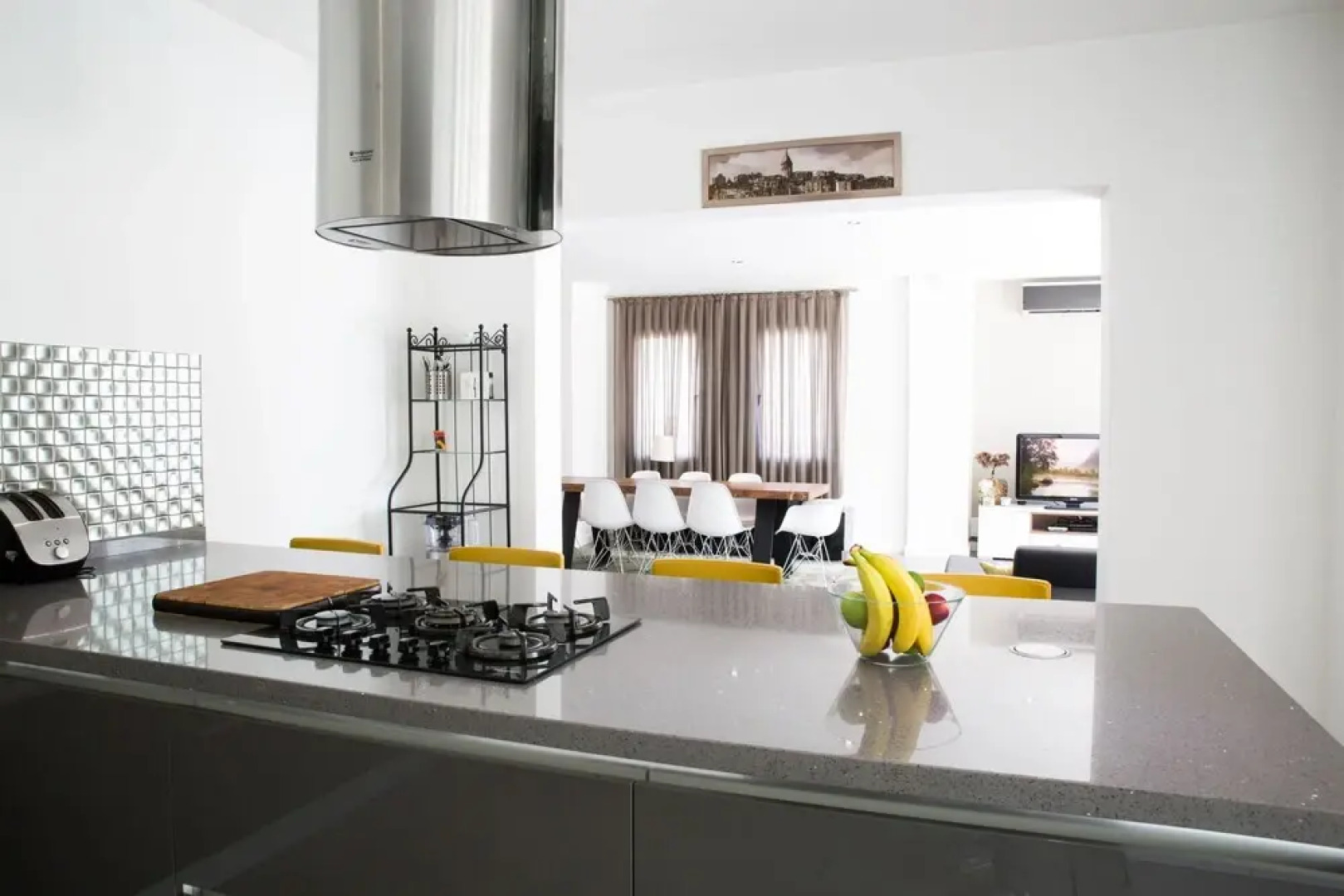 Important Group Villa Olivia