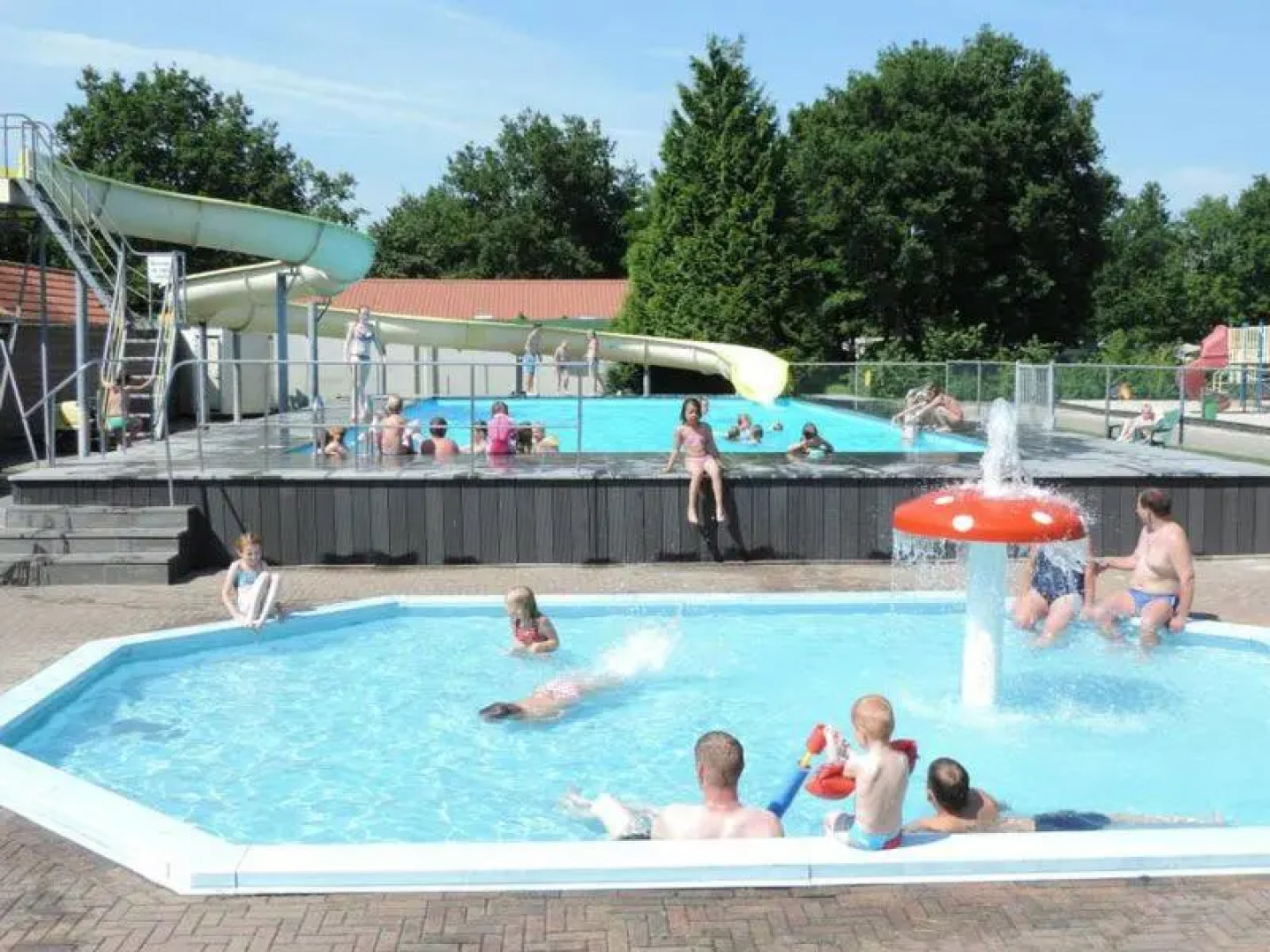 Mulder's vakantiehuis, Jaarplaats 108 op recreatiepark de tien heugten