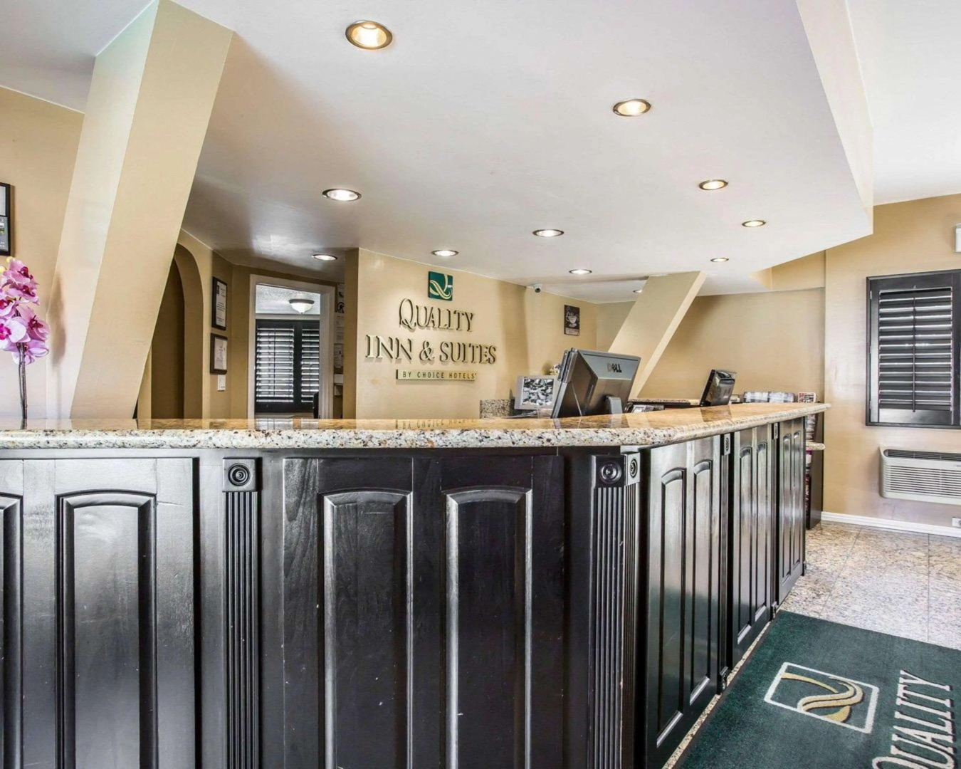 Quality Inn & Suites Thousand Oaks