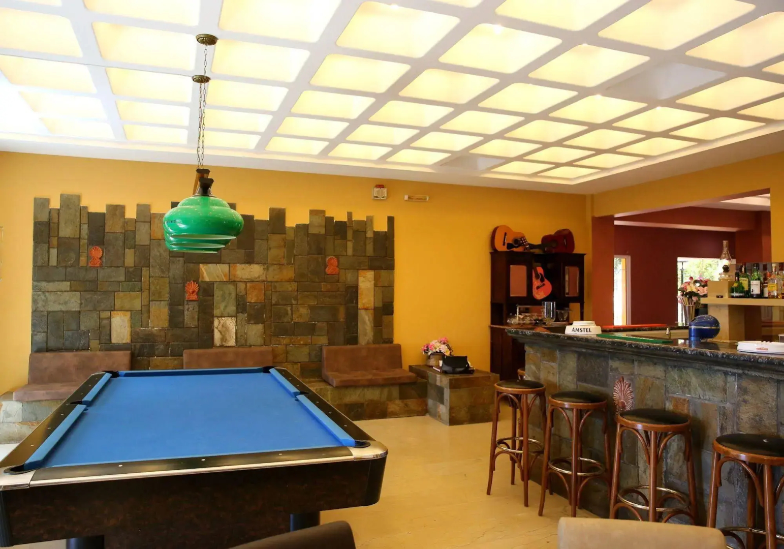 Sunrise Inn