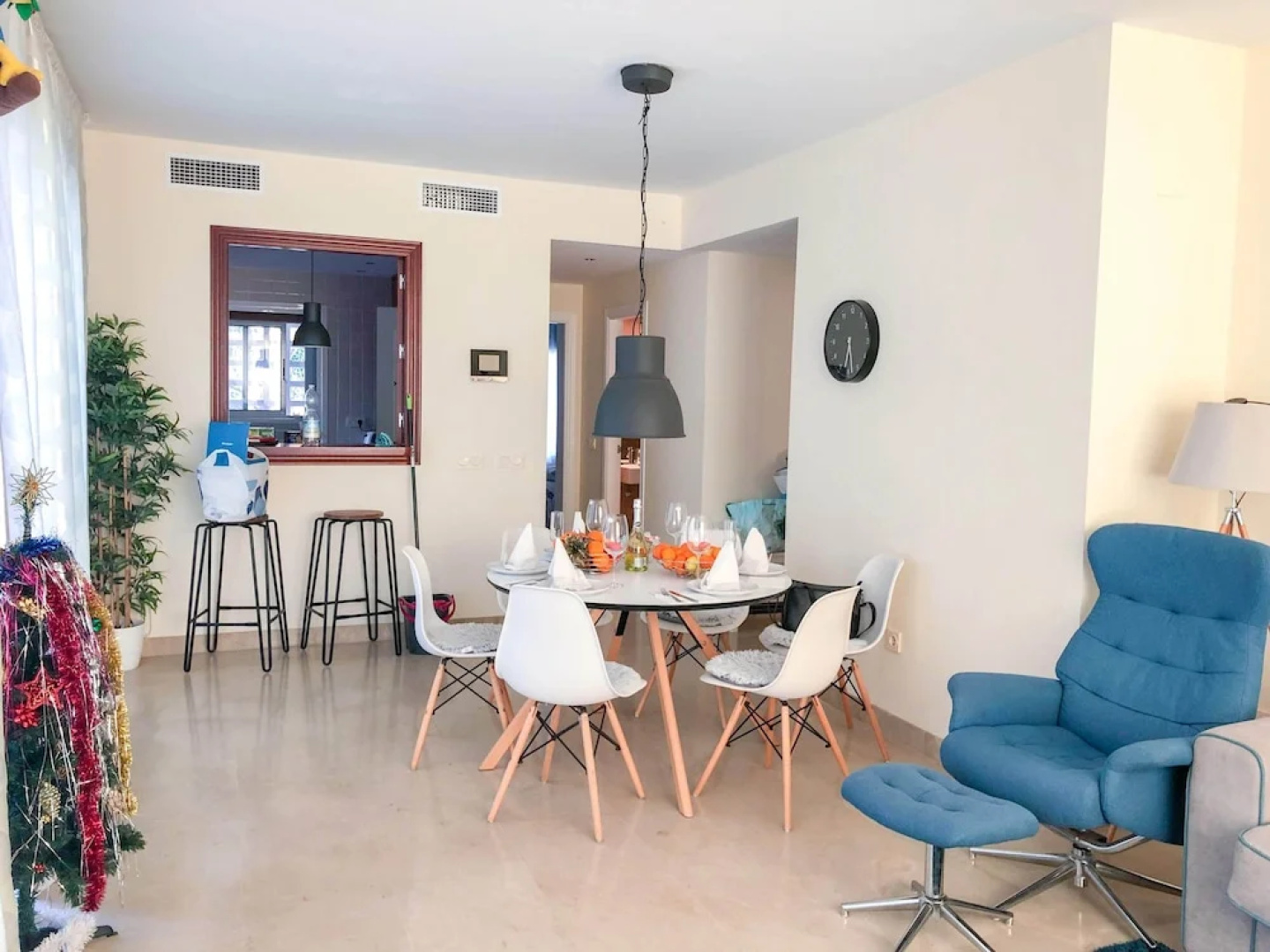 Apartment Overlooking Gibraltar