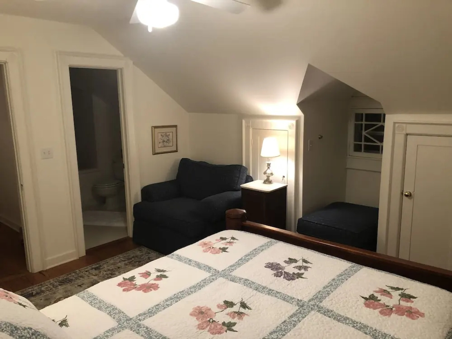 Love Lane Bed & Breakfast