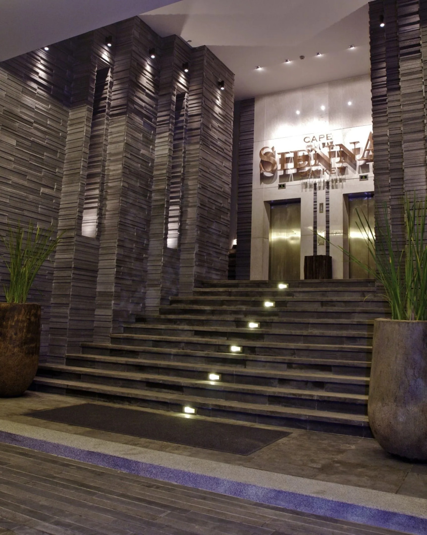 Cape Sienna Gourmet Hotel & Villas