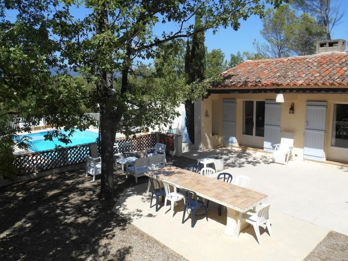 Villa With 6 Bedrooms in Saint-paul-en-forêt, With Wonderful Mountain View, Private Pool and Furnished Garden