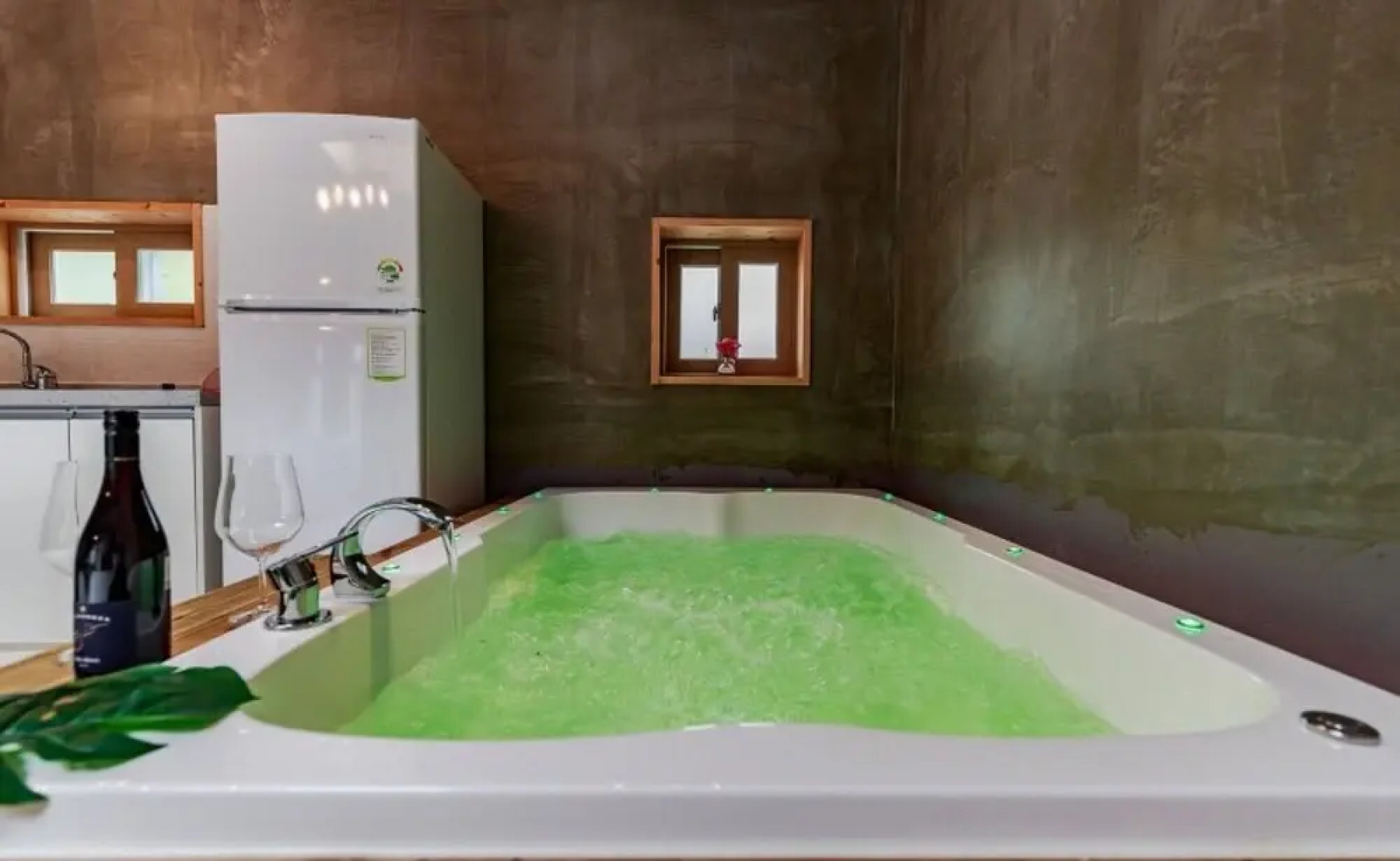 Ulsan (Baenaegol) Libe Pension