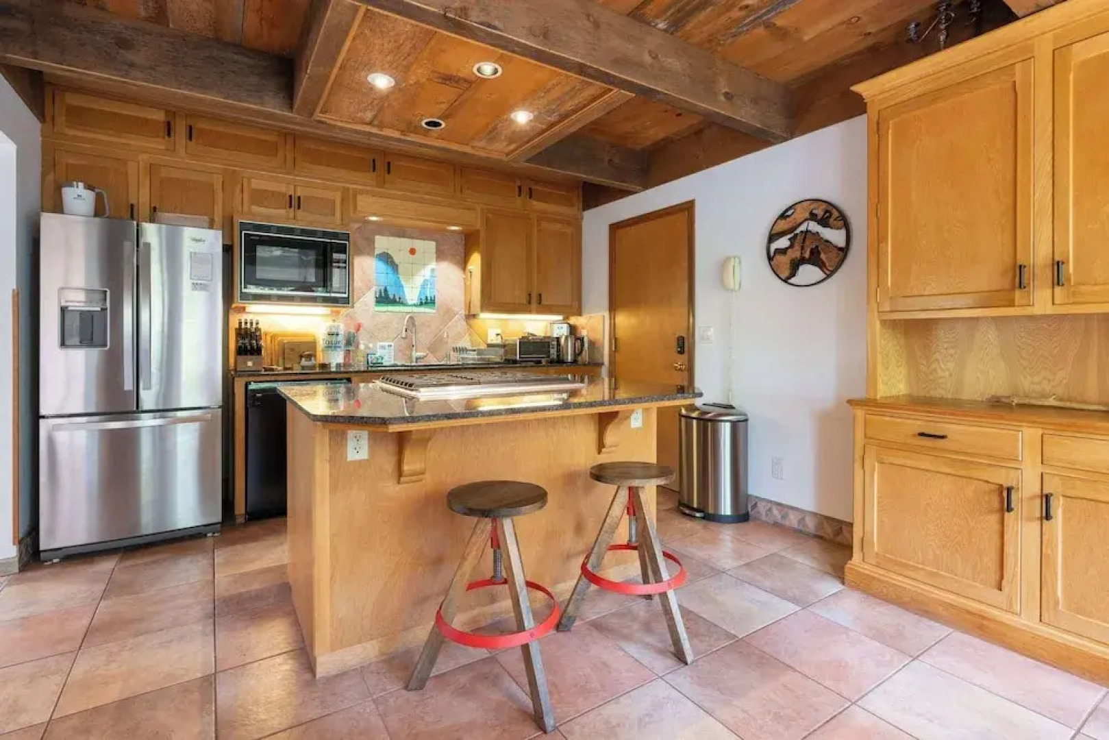 Happy Days Retreat With Private Pool!