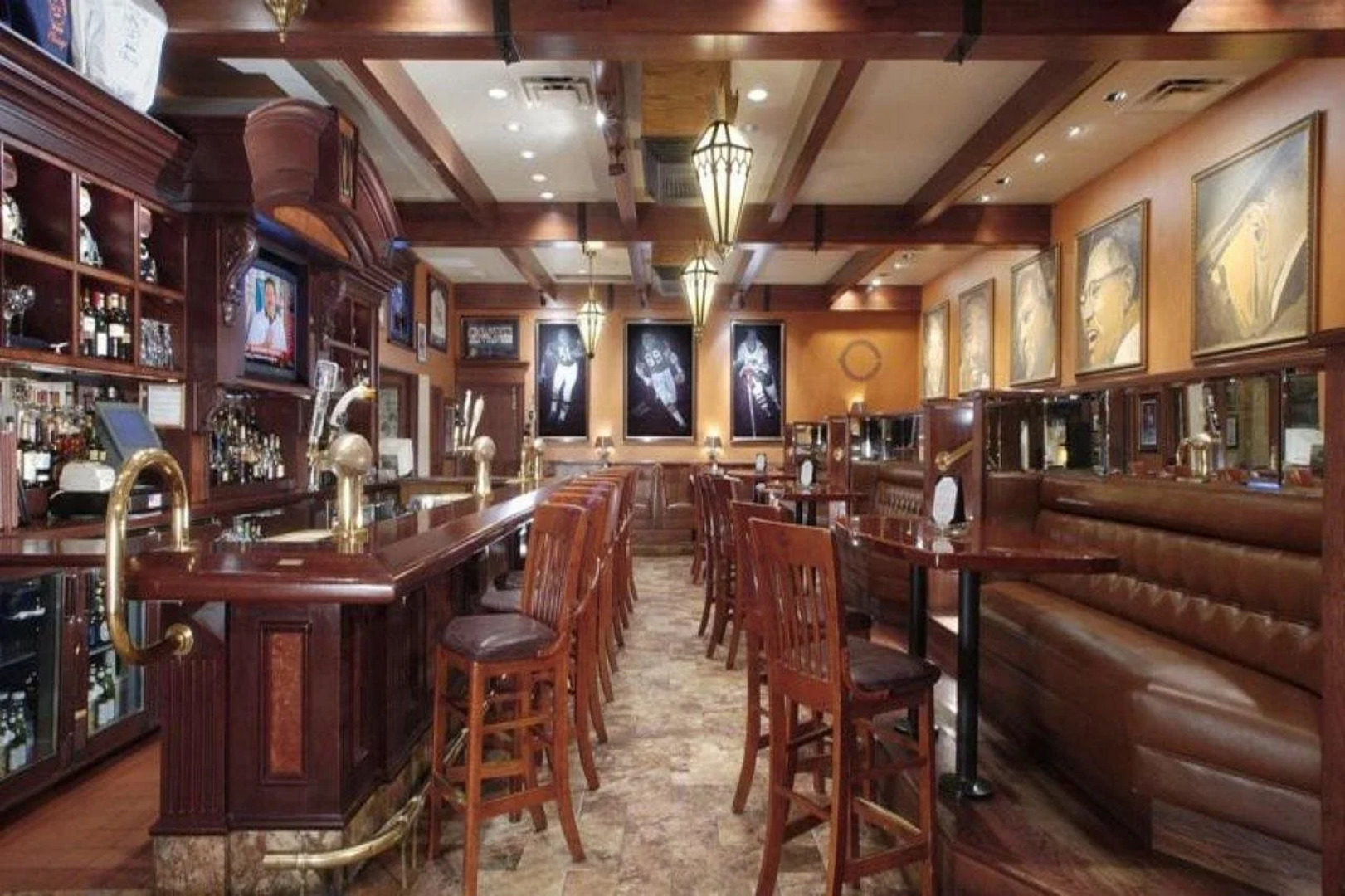 Tremont Hotel by SB at Chicago Magnificent Mile