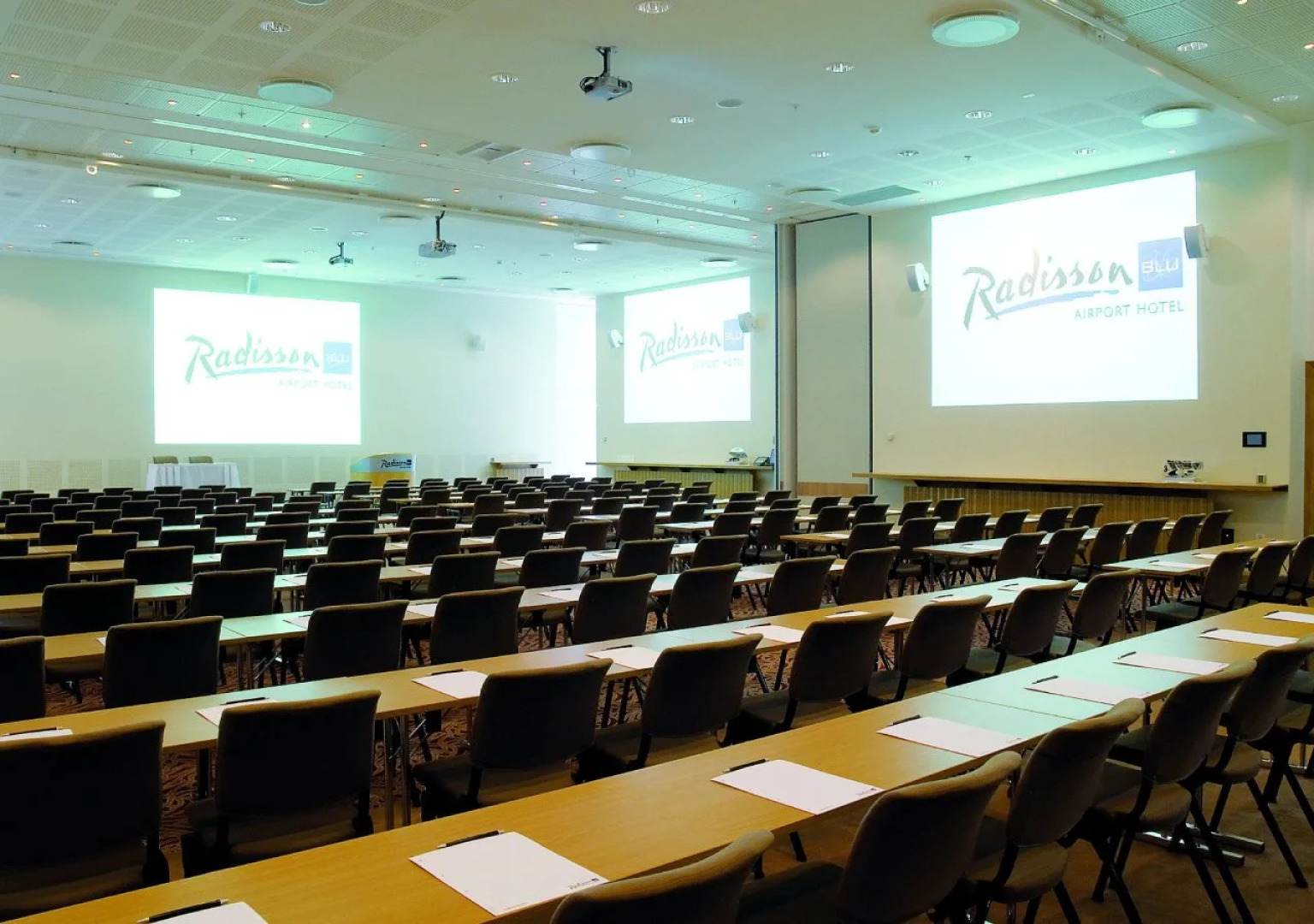 Radisson Blu Airport Hotel, Oslo Gardermoen