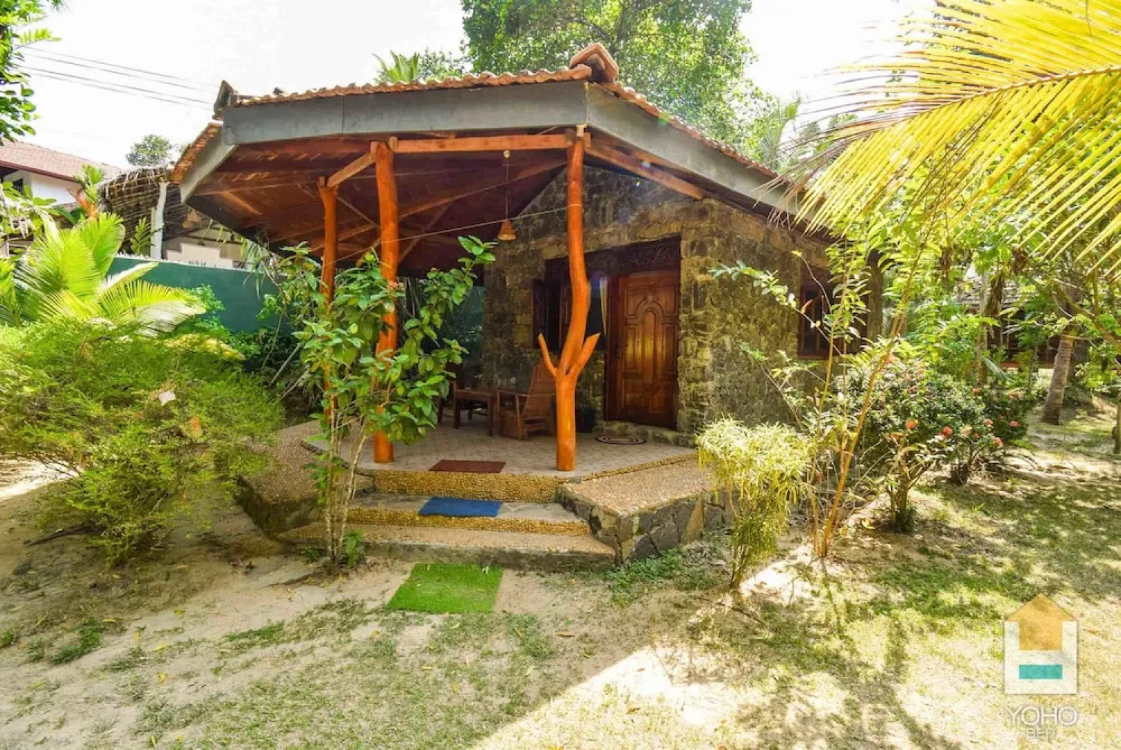 Yoho Green Garden Cabanas