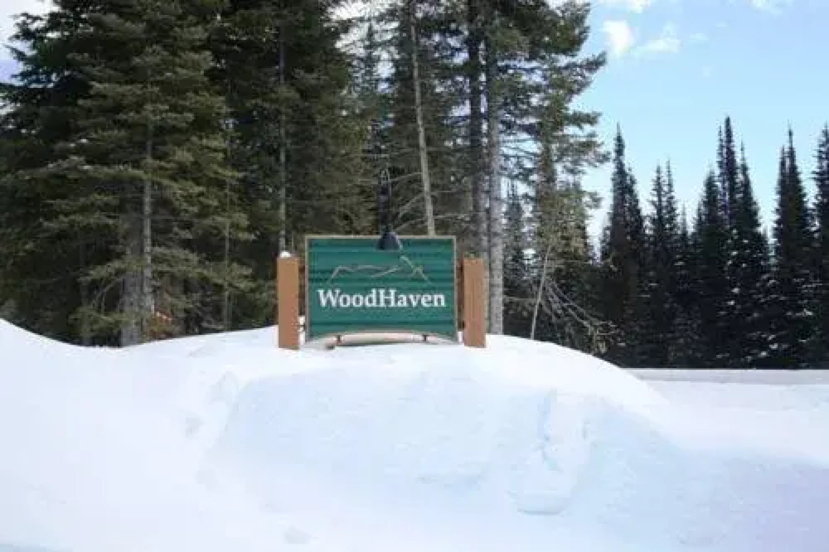 Woodhaven by Bear Country