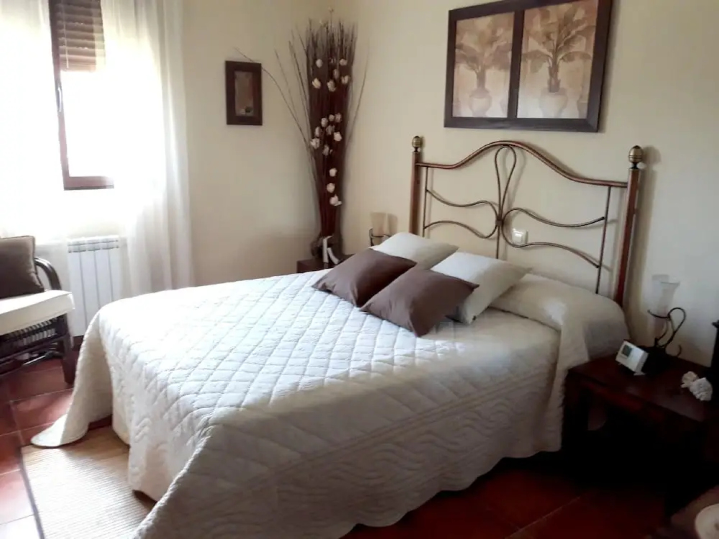 House With 3 Bedrooms in Candeleda, With Wonderful Mountain View and Enclosed Garden