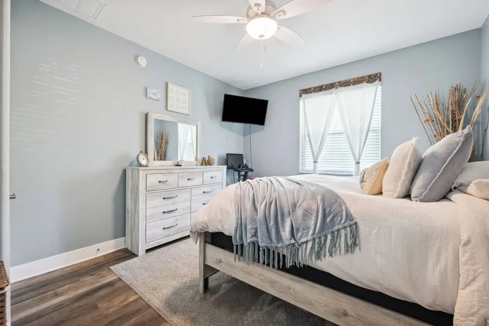 Sleek Home w/ Hot Tub, Koi Pond & Yard in Seminole