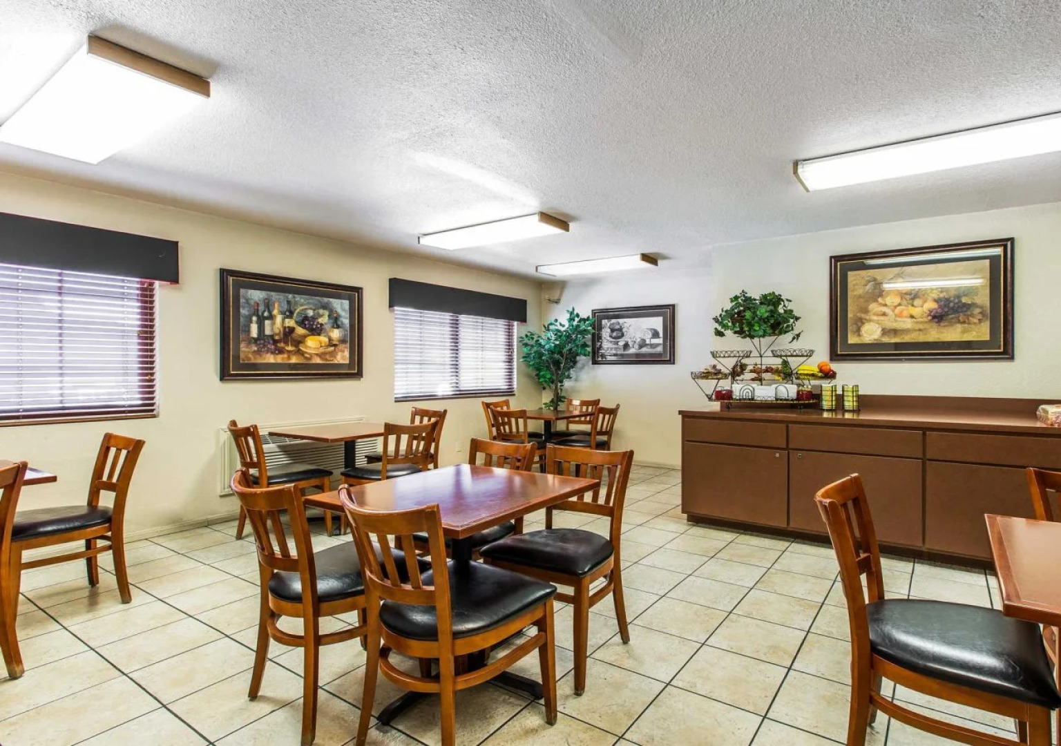 Rodeway Inn Ontario Airport Mills