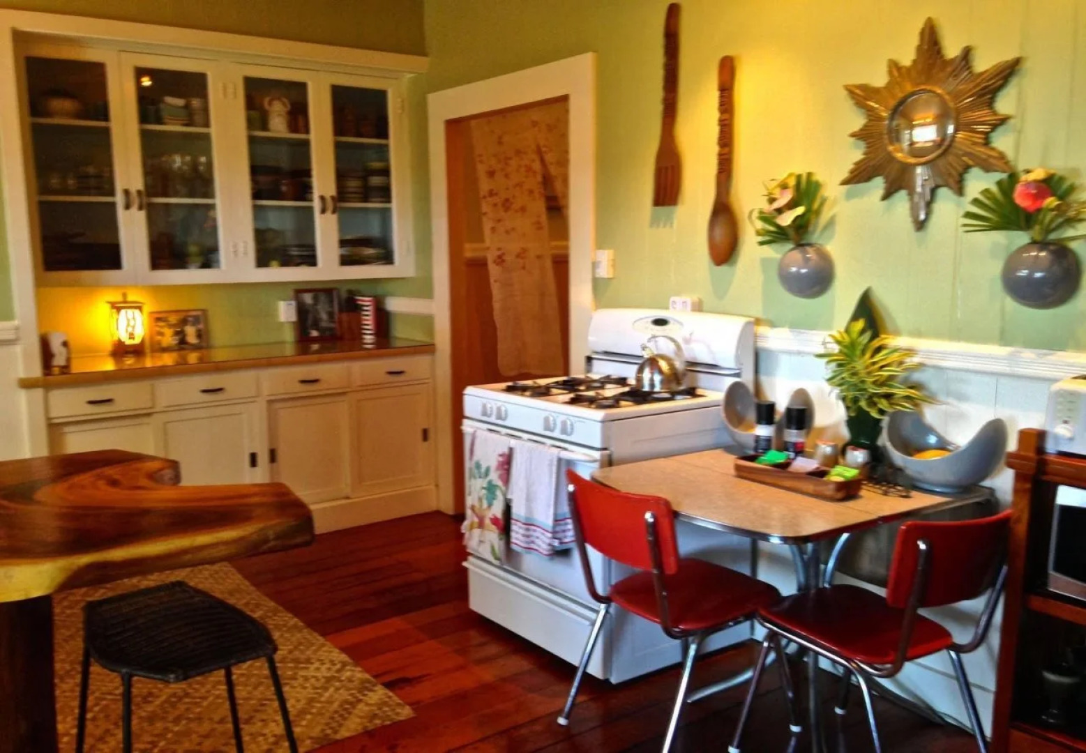 Hilo Bay Hale Bed and Breakfast