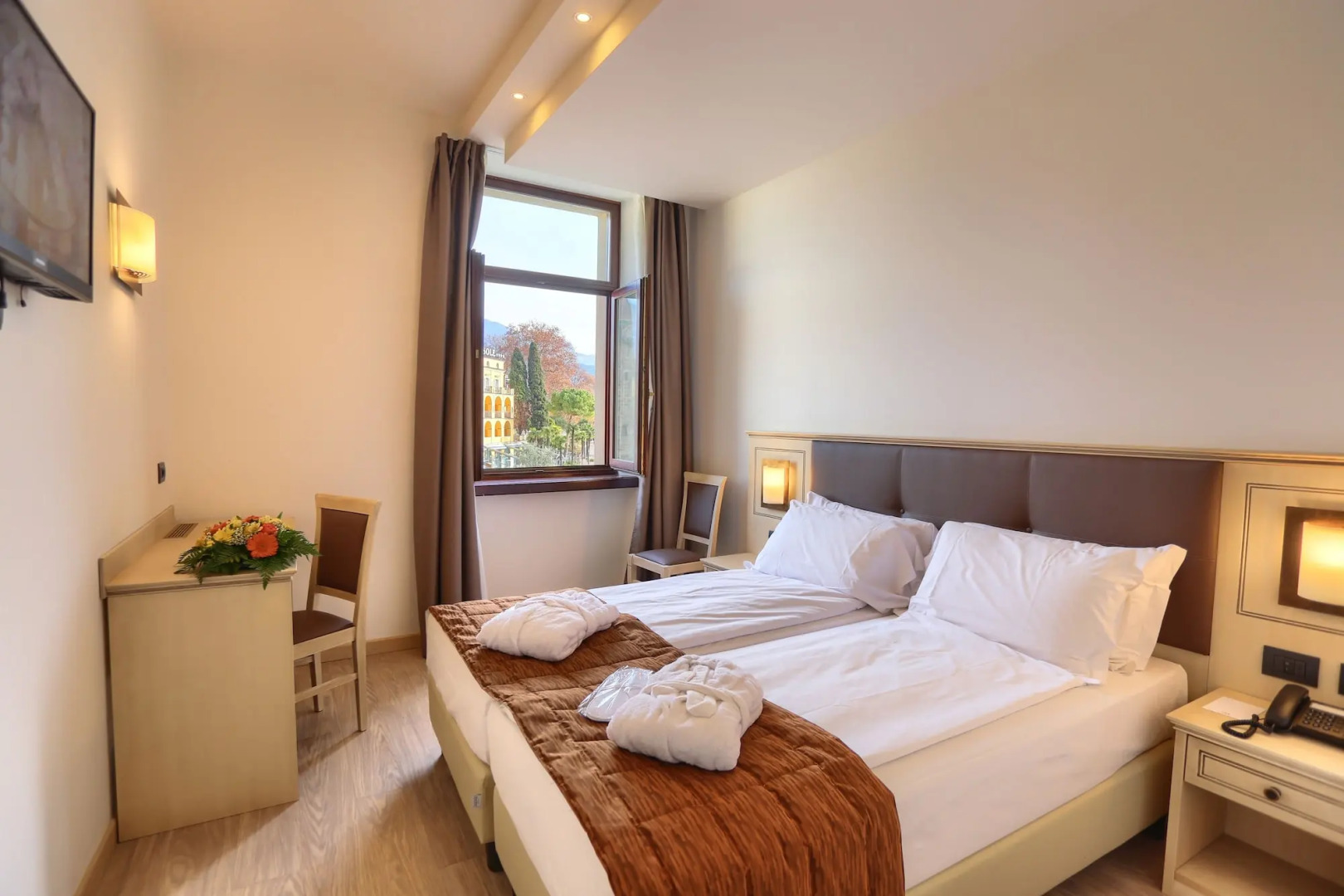 Hotel Europa Sky Pool & Panorama