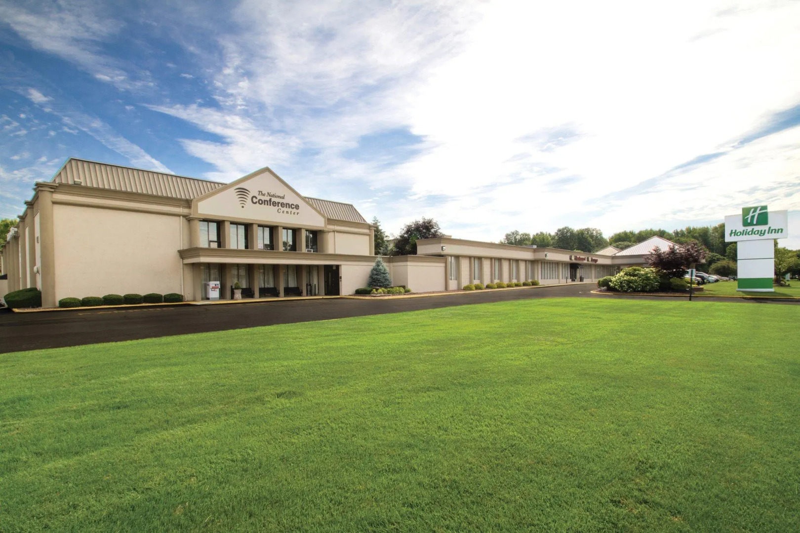 Holiday Inn East Windsor by IHG