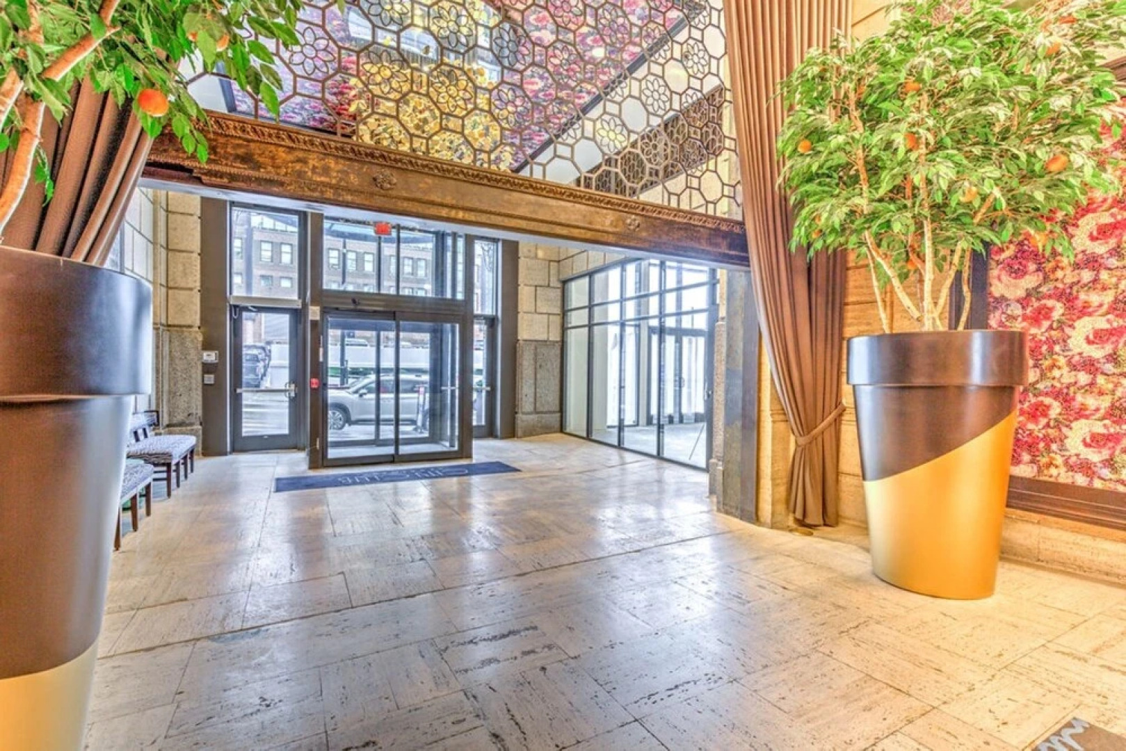 Global Luxury Suites in Downtown Cincinnati