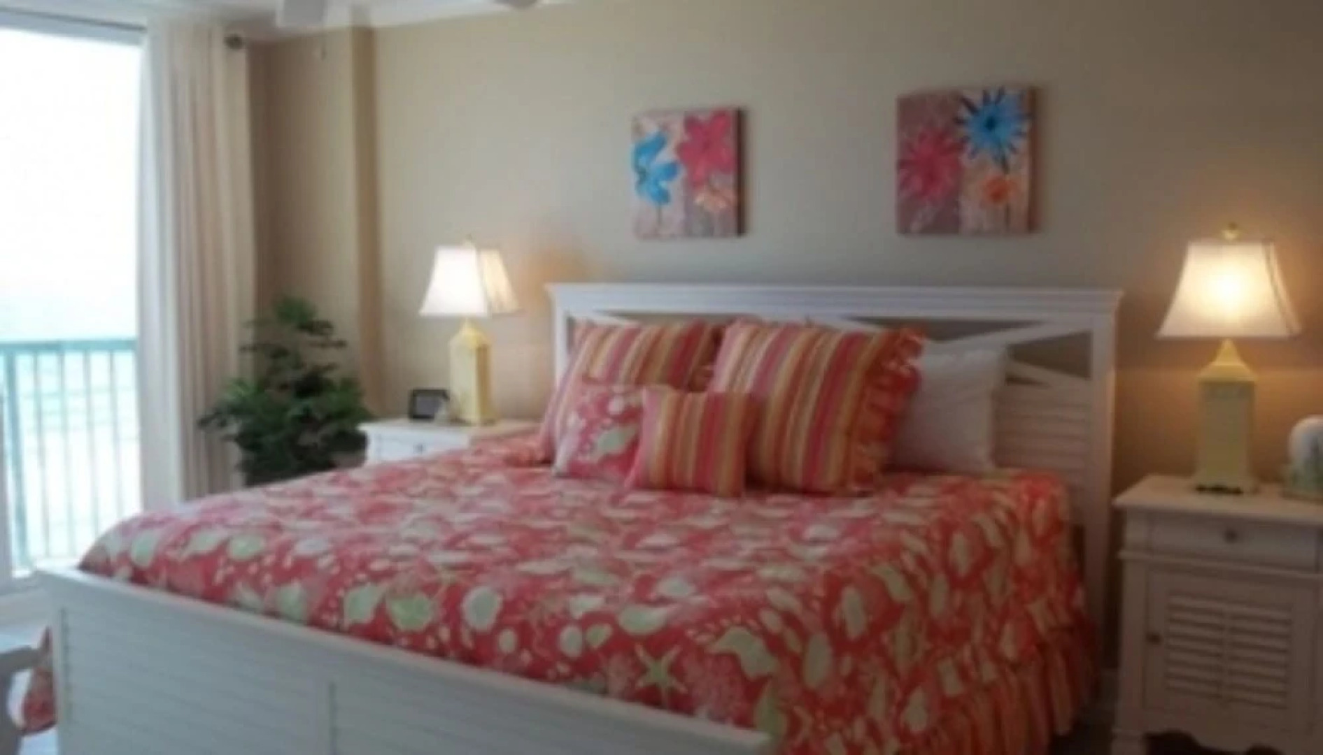 Great ocean views - 2 BR 2 BA - Di Mucci Twin Towers 1207