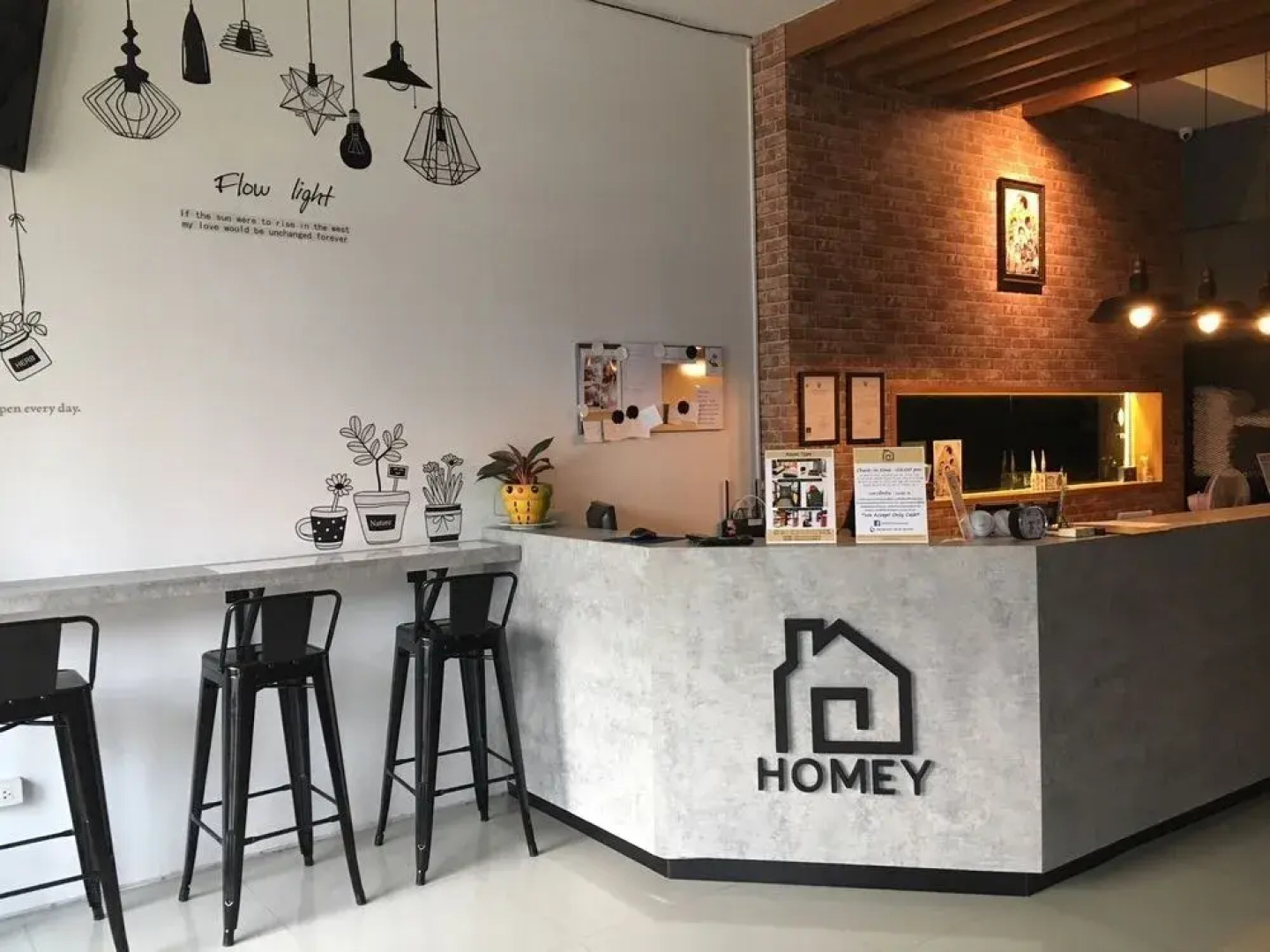 HOMEY-Don Mueang Airport Hostel