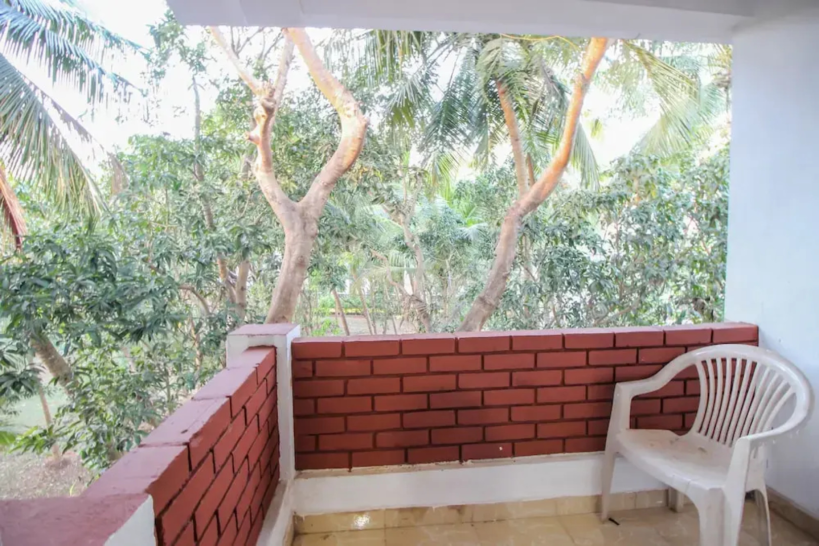 OYO 10917 Home Breezy 2BHK Near Calangute