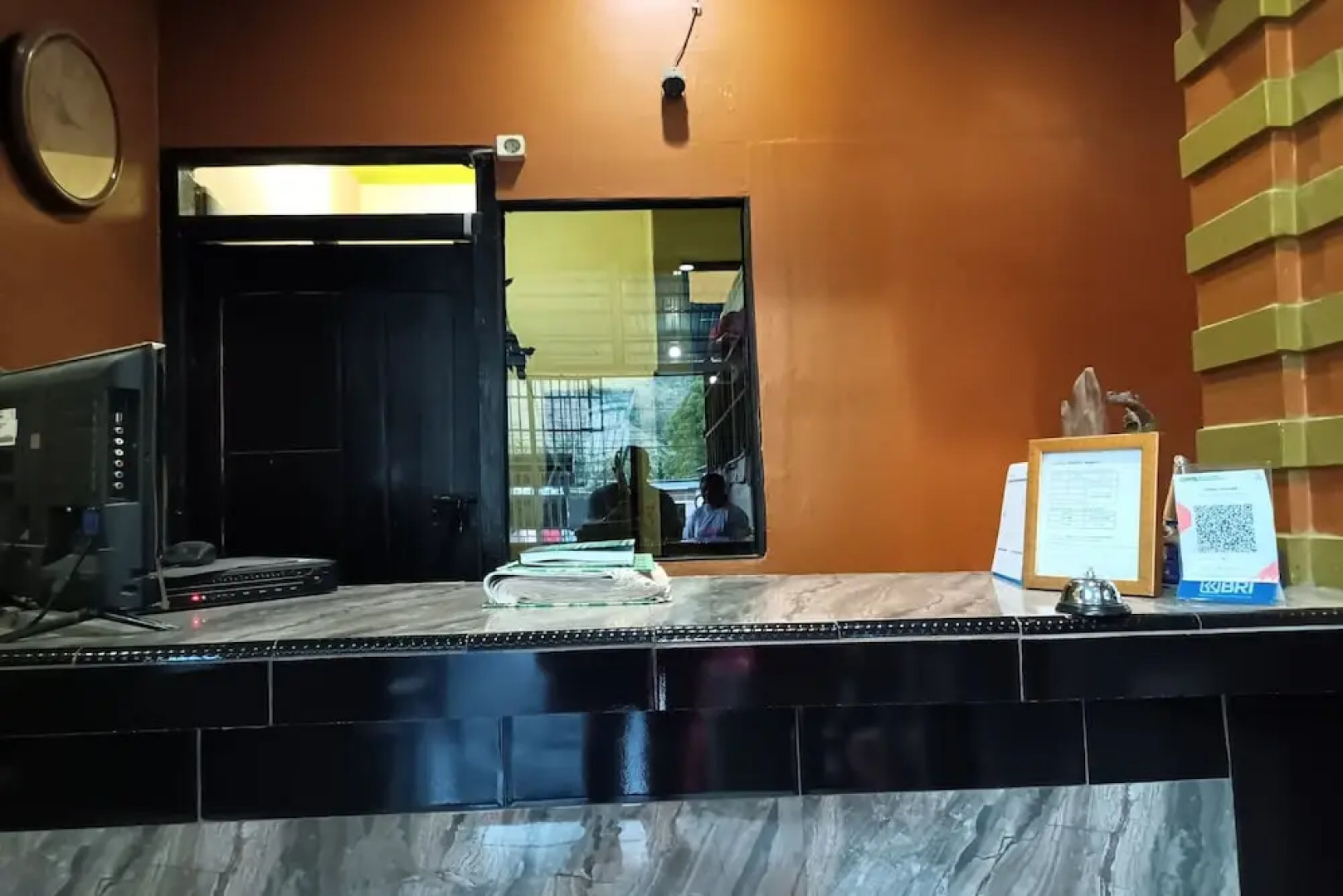 OYO 93485 Hotel Kenzie Sentani