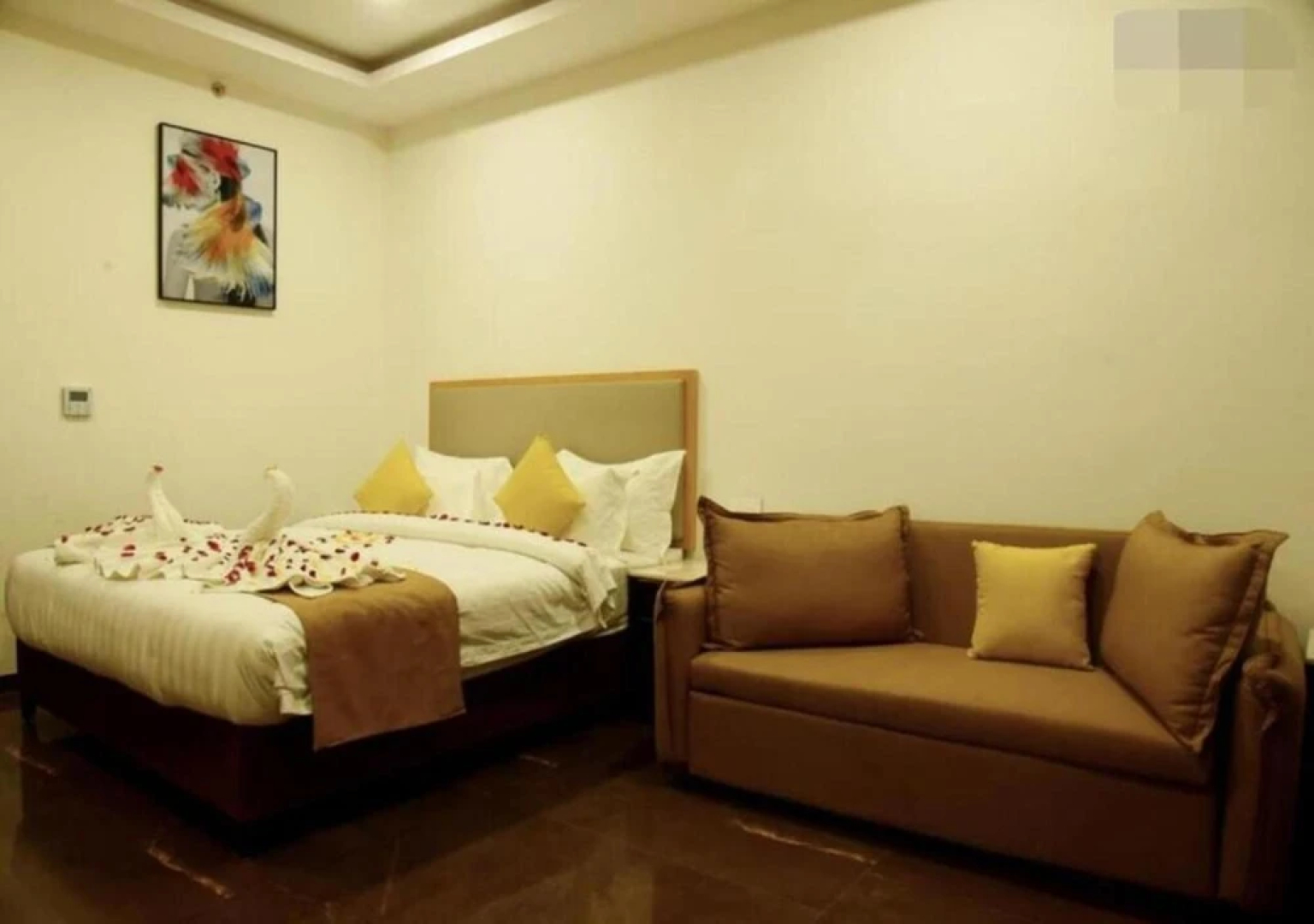 Om Resorts