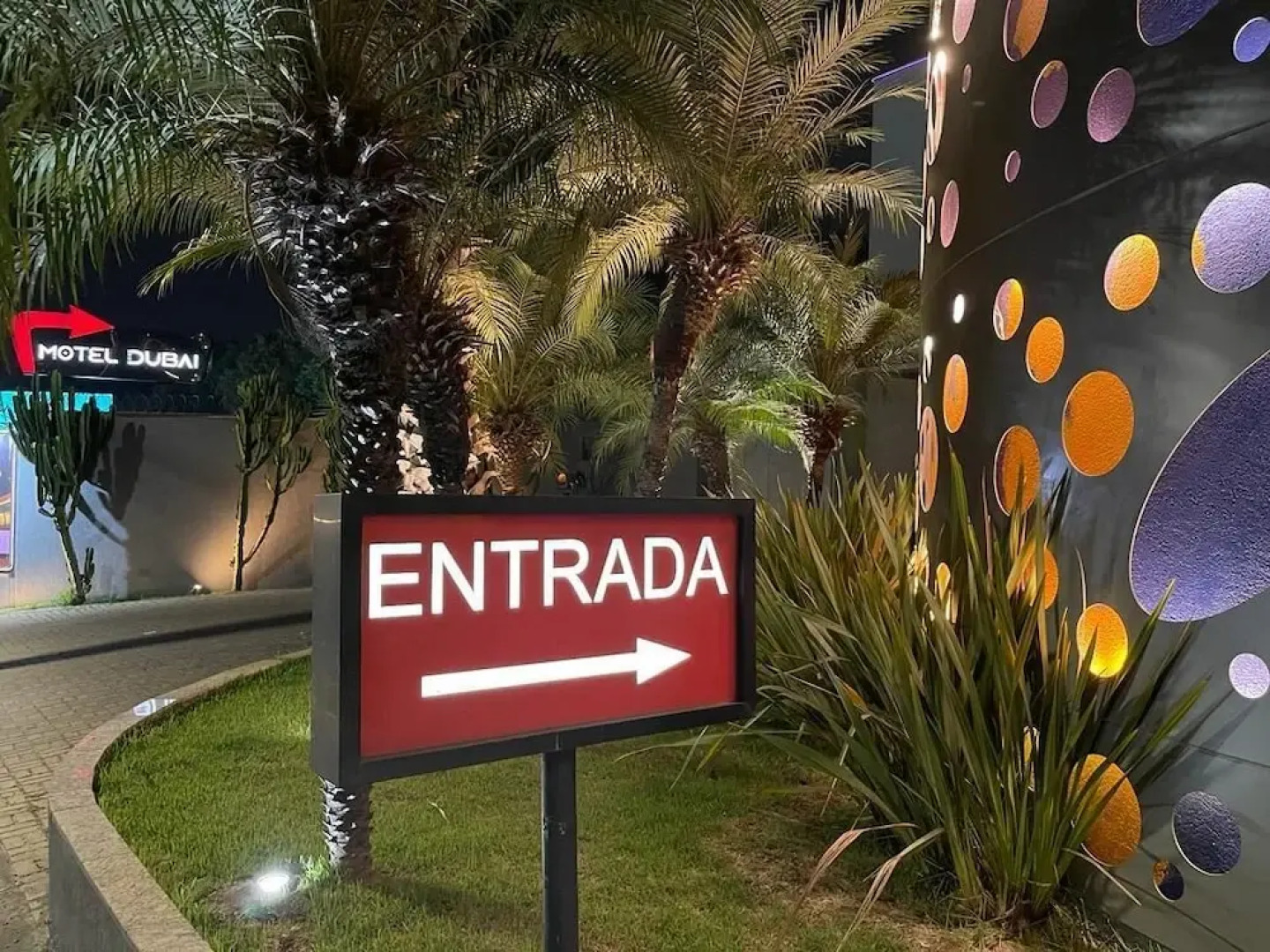 Motel Dubai - Adults Only