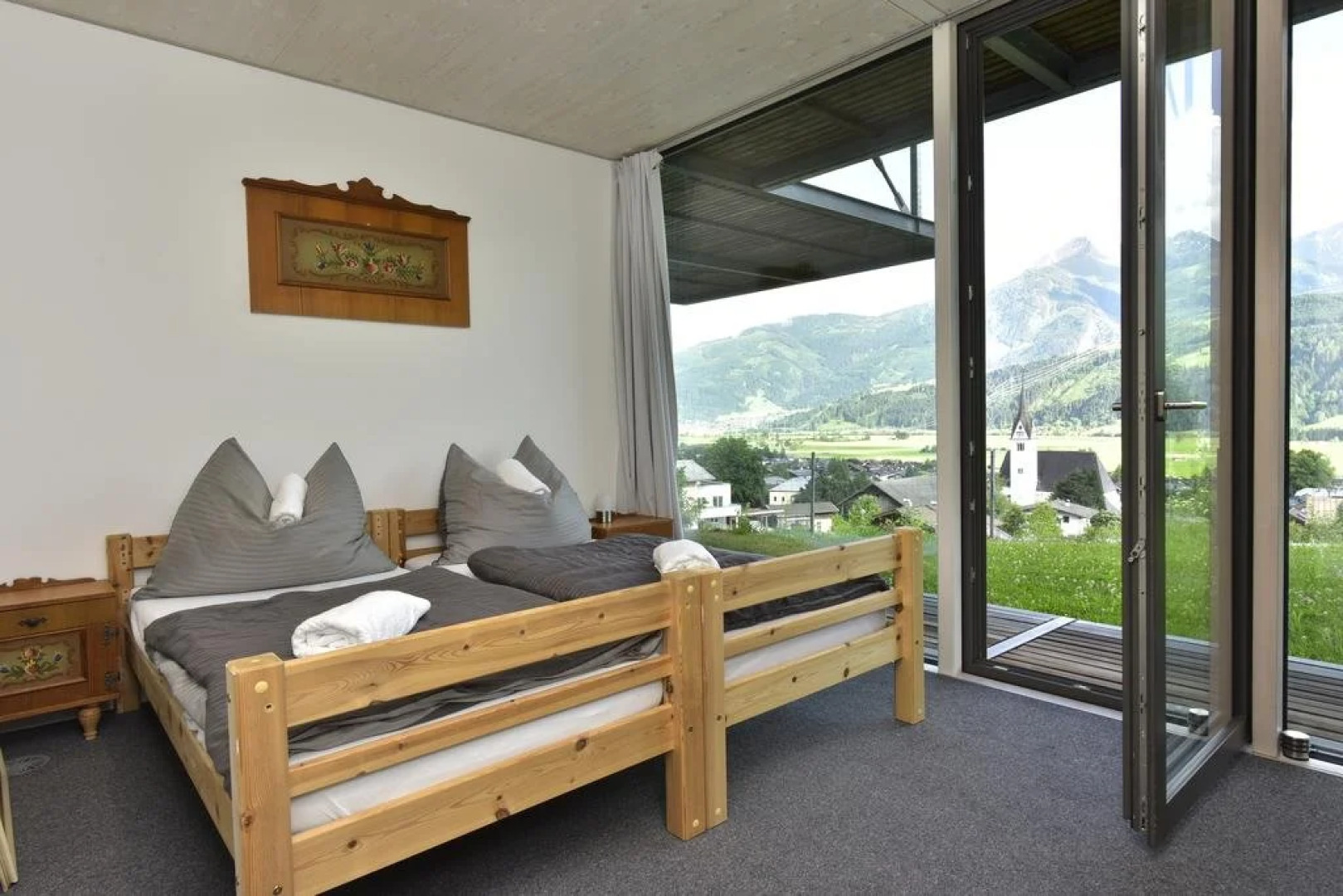 Glas House - Design Holiday Home