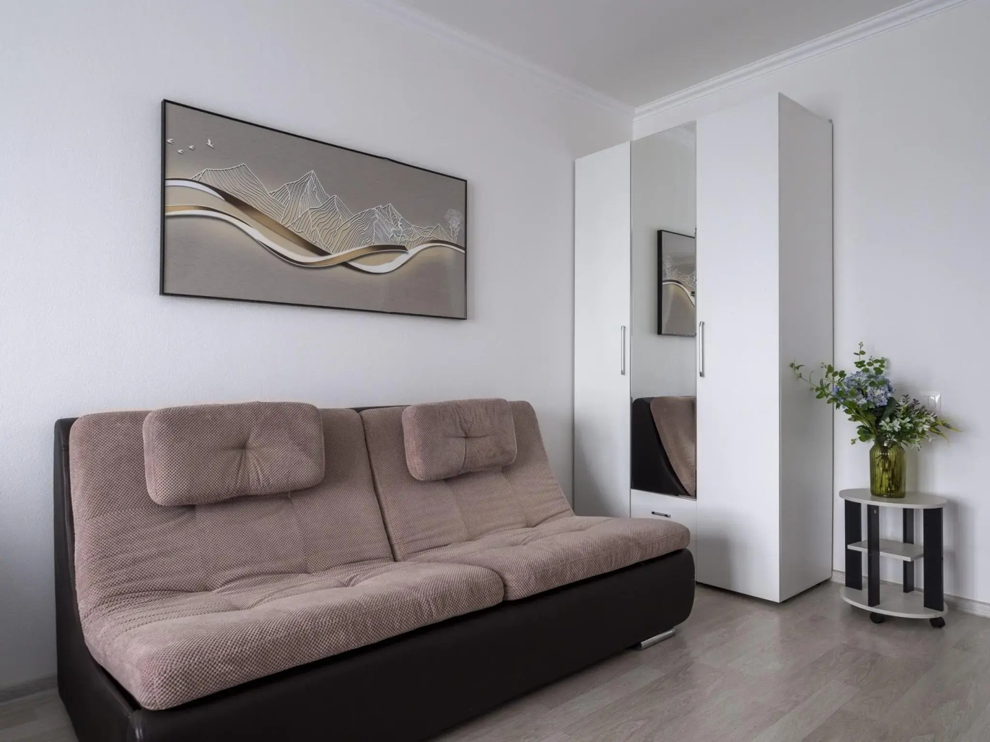 Mira.Apartments (Мира Апартментс) на улице Кастанаевская 65